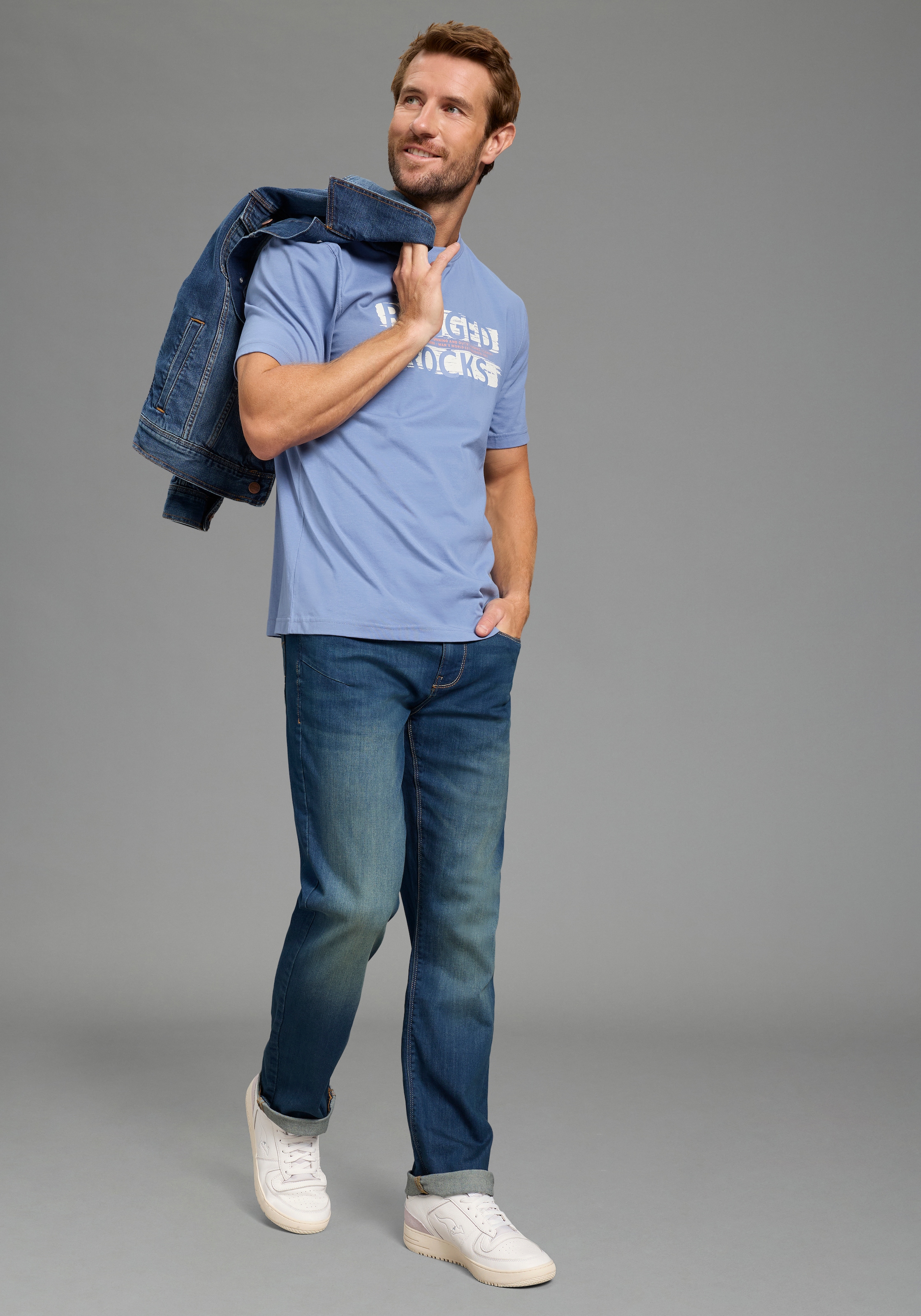 Man's World Rundhalsshirt »Neue Kollektion!« casual Stil, Kurzarm, normale Passform, bedruckt