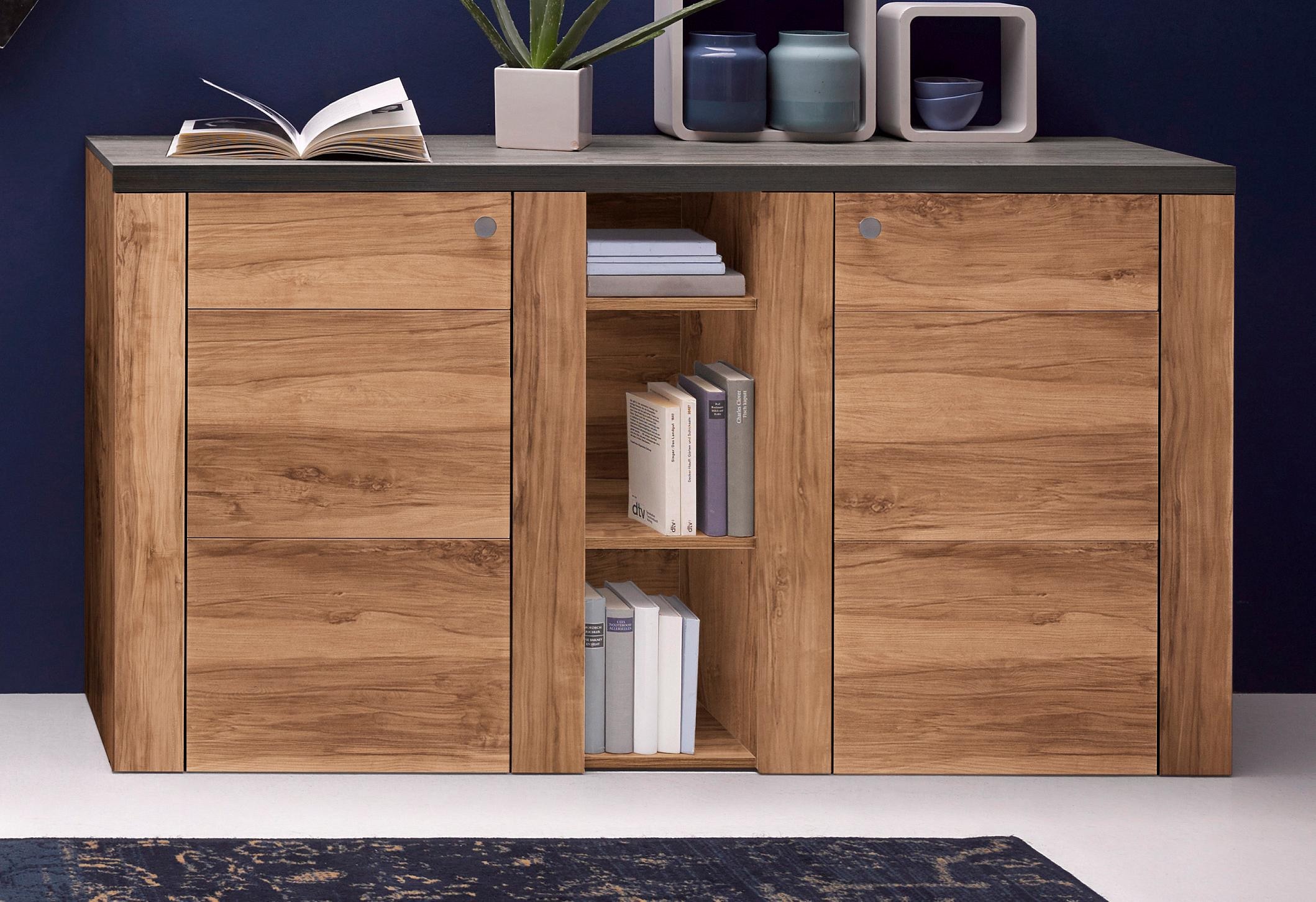 Home affaire Sideboard »Larona, zeitlose Kommode mit 2 Türen, Türkommode, Breite 155 cm,«, Höhe 84 cm, viel Stauraum, Anrichte mit dekorativer Rahmenoptik