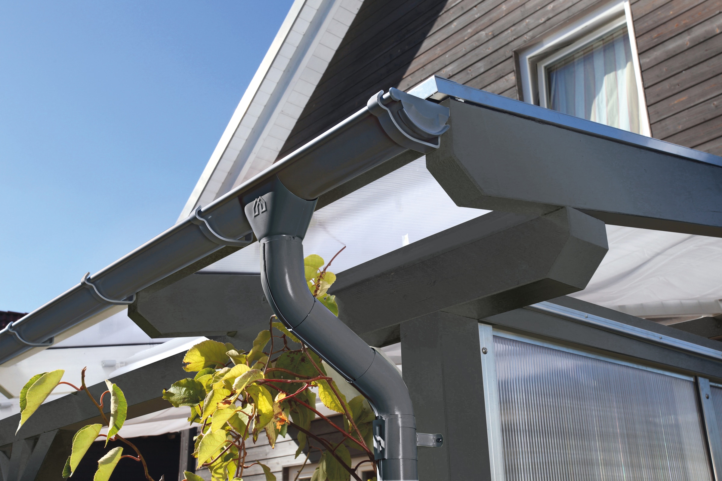 Skanholz Regenrinne 324 cm