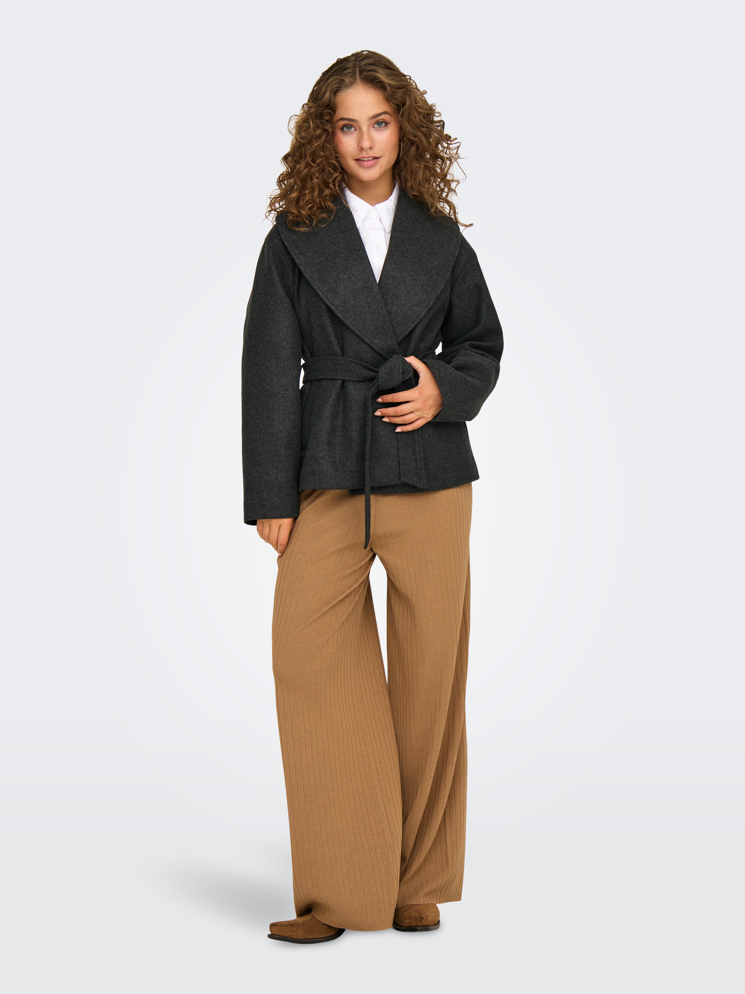 ONLY Kurzmantel »ONLAUGUSTA LIFE SHORT COAT OTW« Kunstfaser