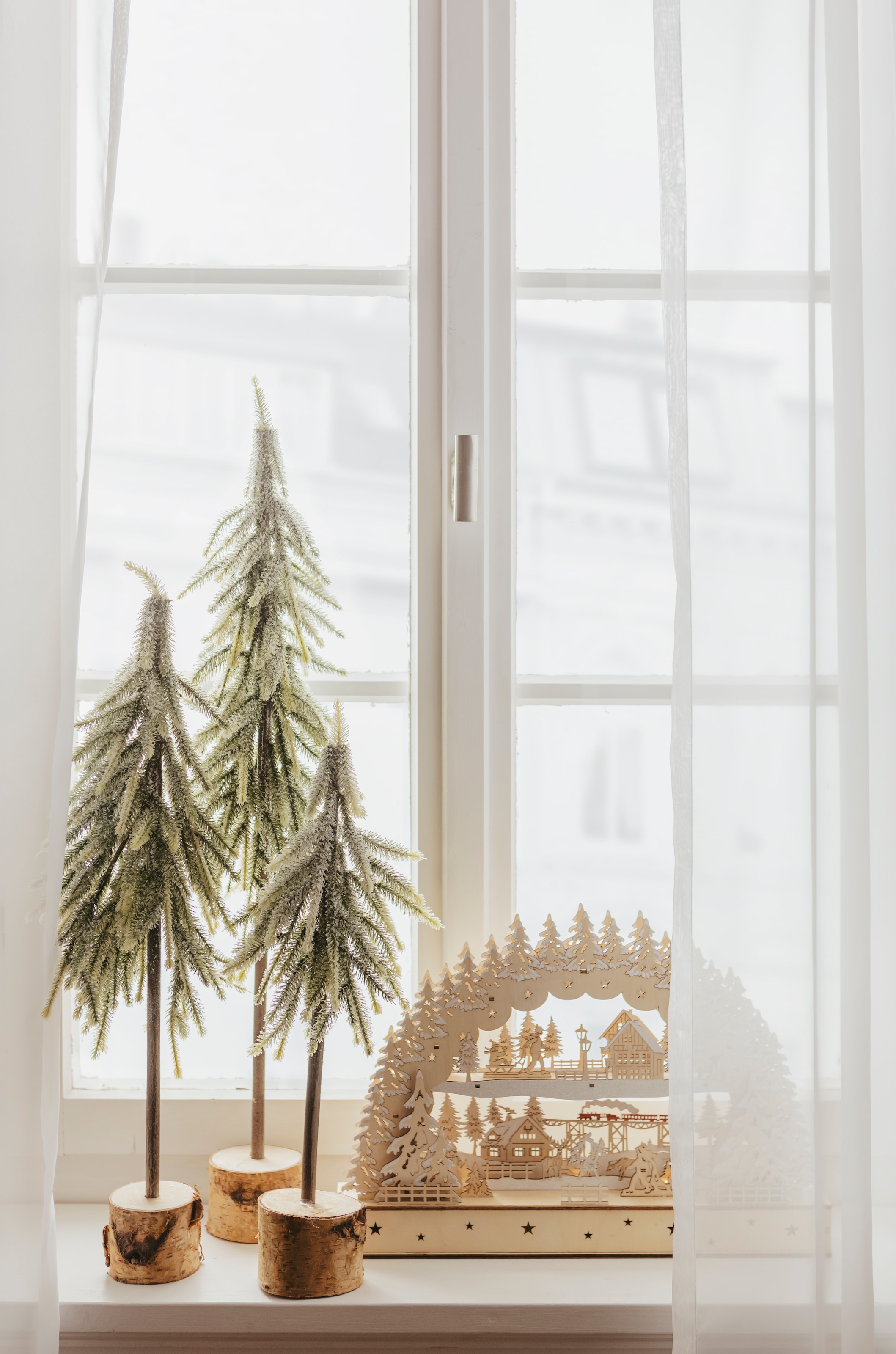my home LED Schwibbogen »Evelyn, Weihnachtsdeko«, aus Holz, mit  Dorflandschaft und Zug, Höhe ca. 32 cm online bestellen
