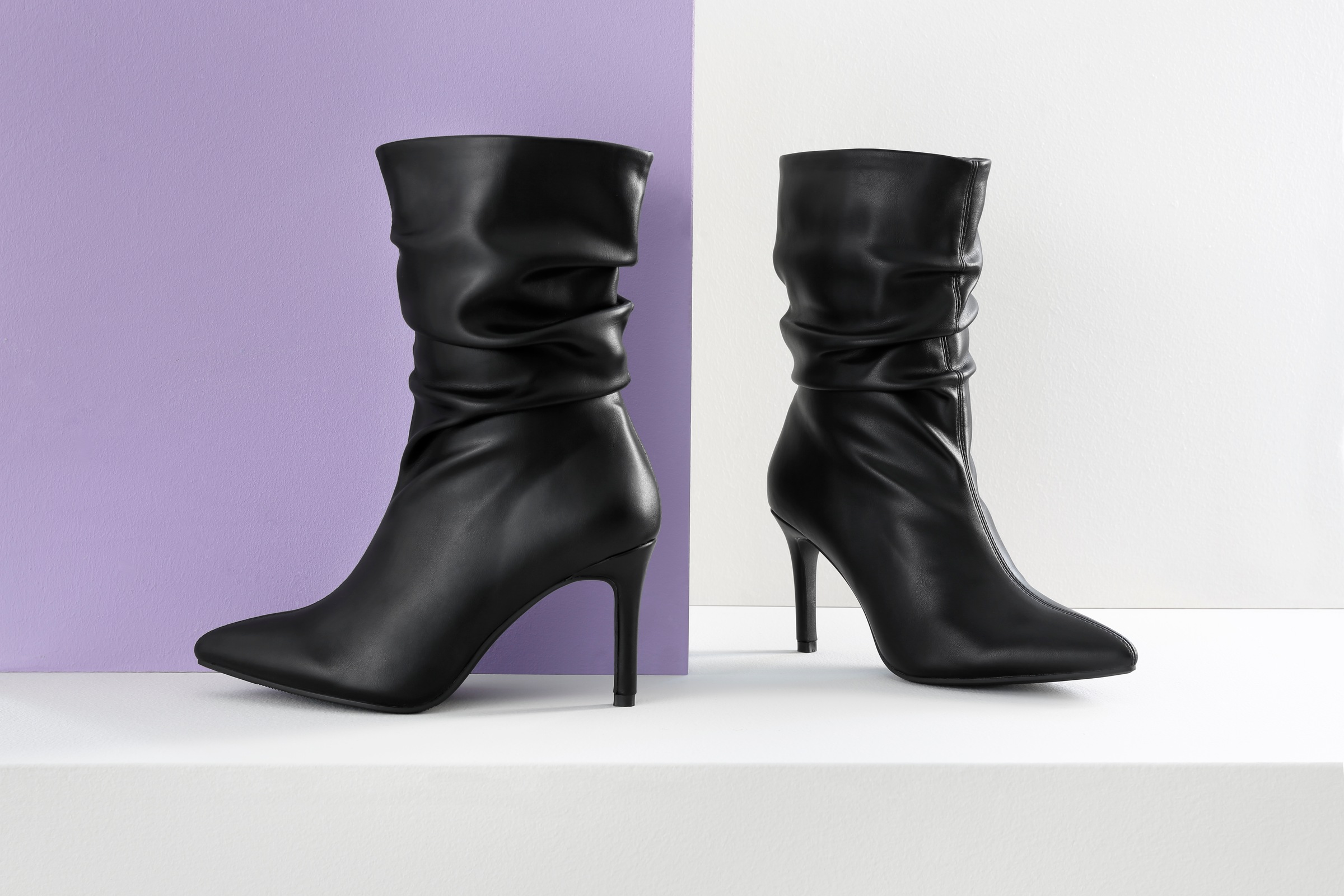 Aniston SHOES Stiefelette, mit Raffungen am slouchy Schaft - NEUE KOLLEKTION