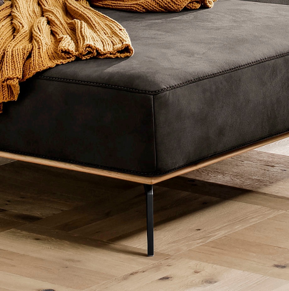 W.SCHILLIG Ecksofa »run, Designsofa mit tollem Sitzkomfort, bequem, L-Form«, mit Holzsockel, Füße in Schwarz pulverbeschichtet, Breite 279 cm