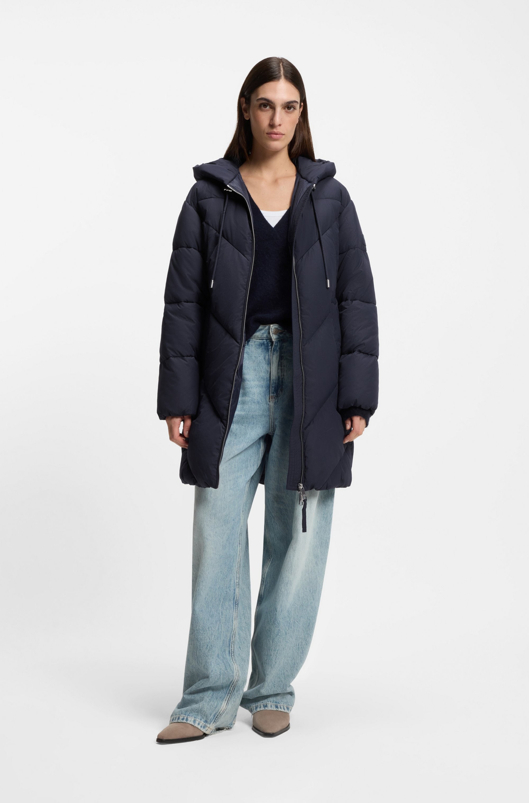 BOSS ORANGE Steppmantel »Piapolly Premium Damenmode« mit Kapuze, Chevron-Steppung