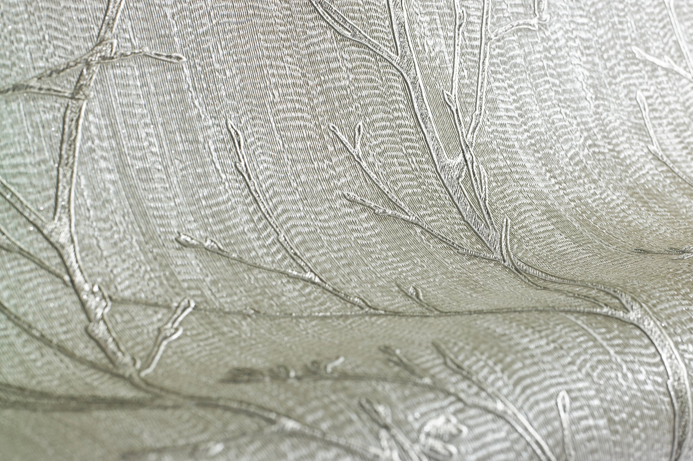 Boutique Vliestapete »Water Silk Sprig ivory«, animal print, 1000 cm Länge