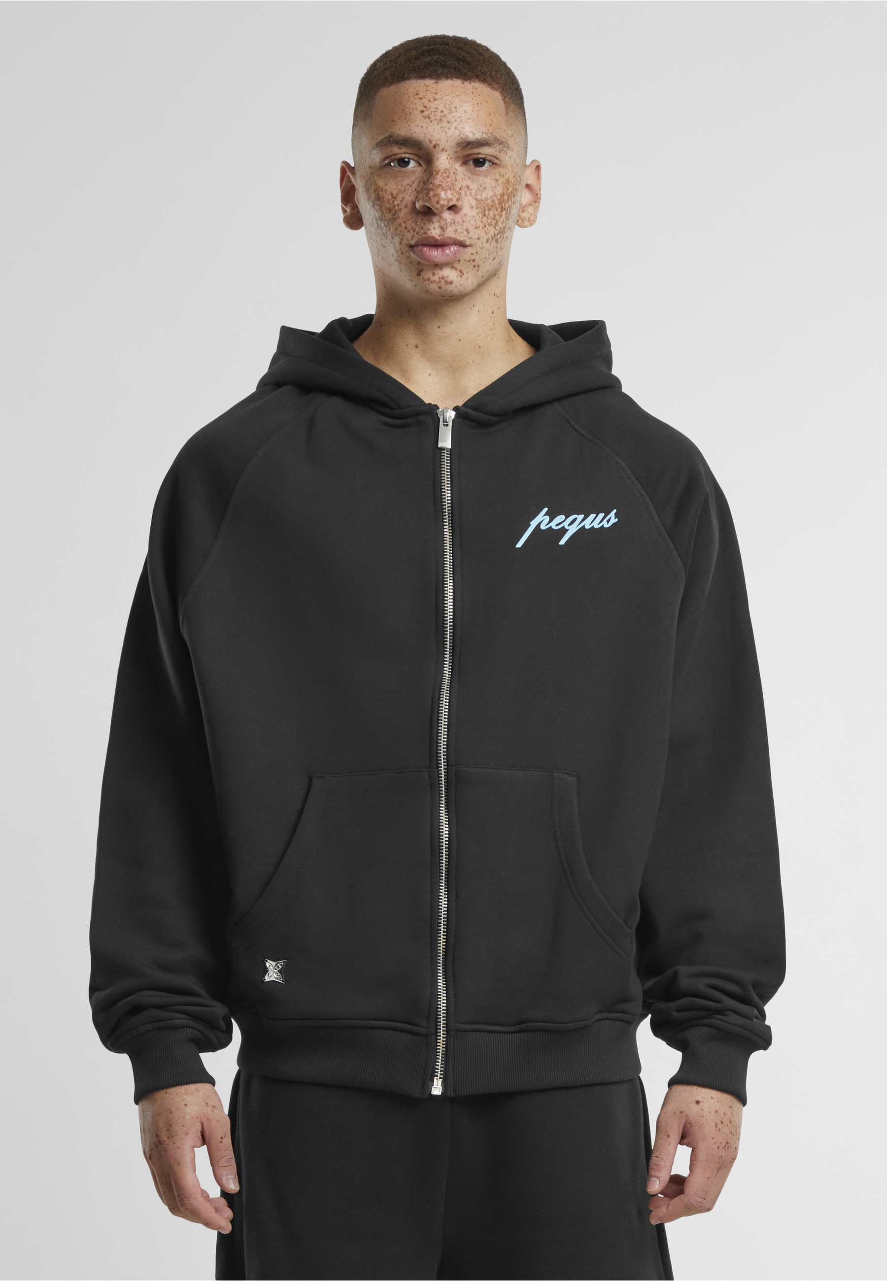 PEQUS Kapuzenpullover »PEQUS PEQUS A Paradise Beach Club Back Logo Zip-Hoodie« 1