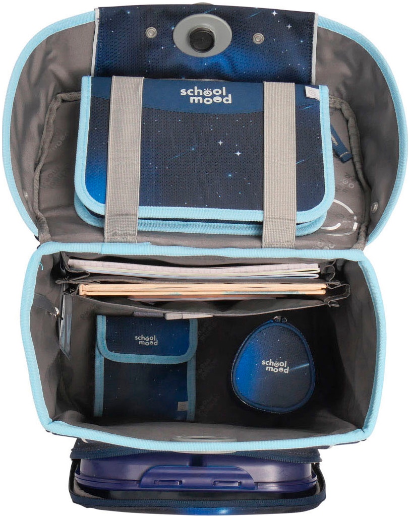 SCHOOL-MOOD® Schulranzen »Champion, Moritz (Weltall)«, retroreflektierende Flächen, mit LED-Patchy; aus recyceltem Material