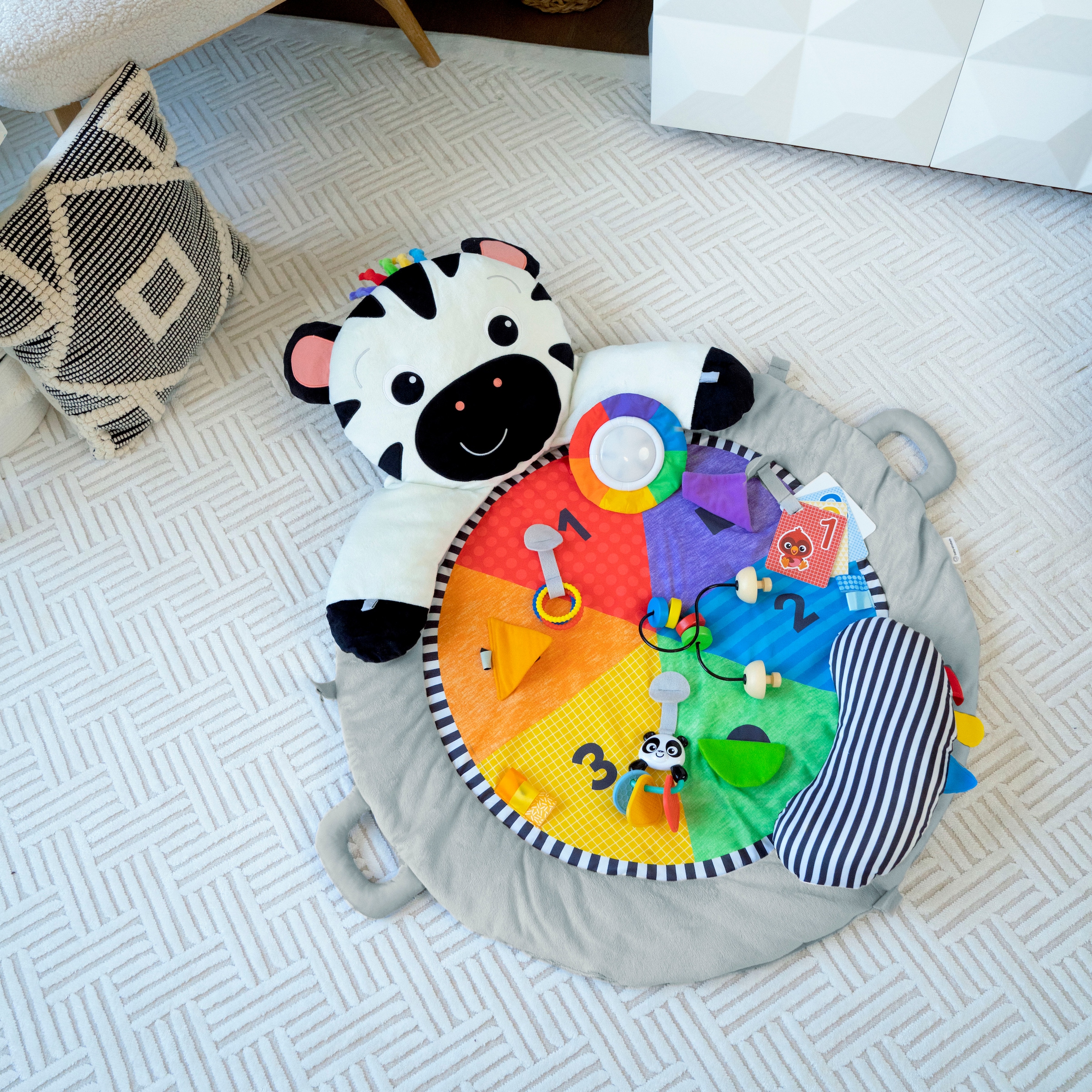 Baby Einstein Spielbogen »Zen's Activity Milestones™ Plush Gym« mit Licht- und Sound