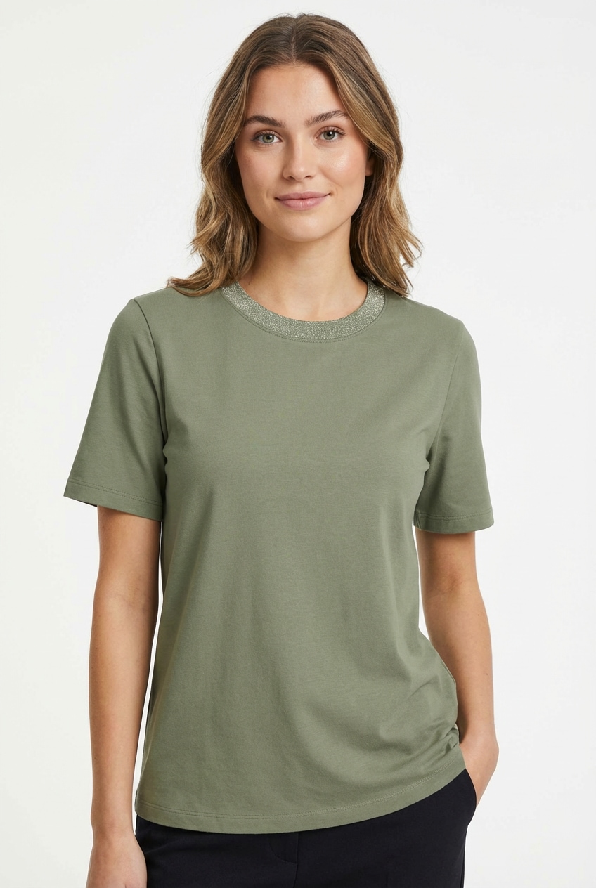 pieces Kurzarmshirt »PCRIA SS LUREX NECK TEE JRS NOOS BC« mit Glitzerdetail