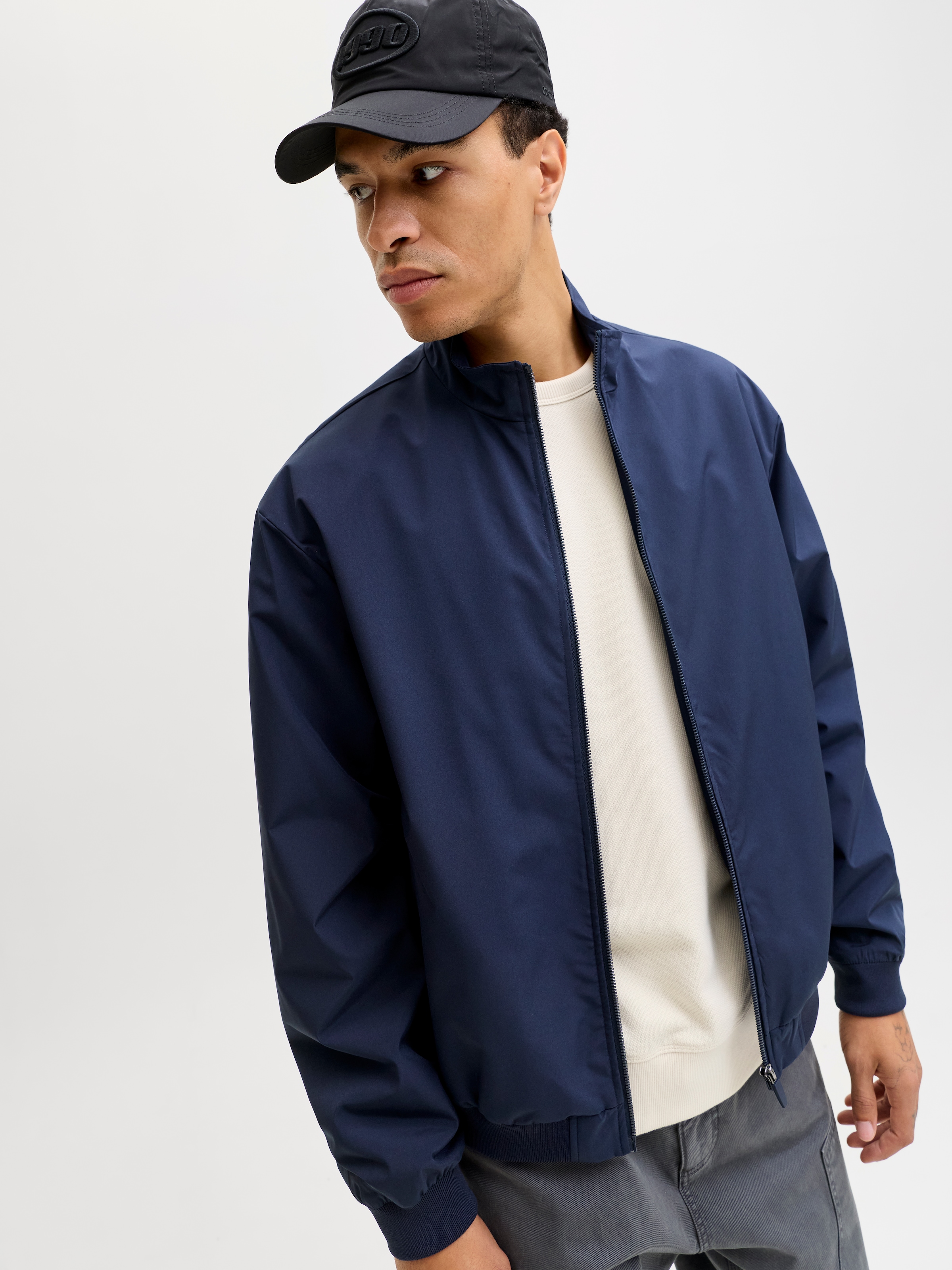 Jack & Jones Bomberjacke »JJECHARGE STAND COLLAR BOMBER NOOS« mit Stehkragen