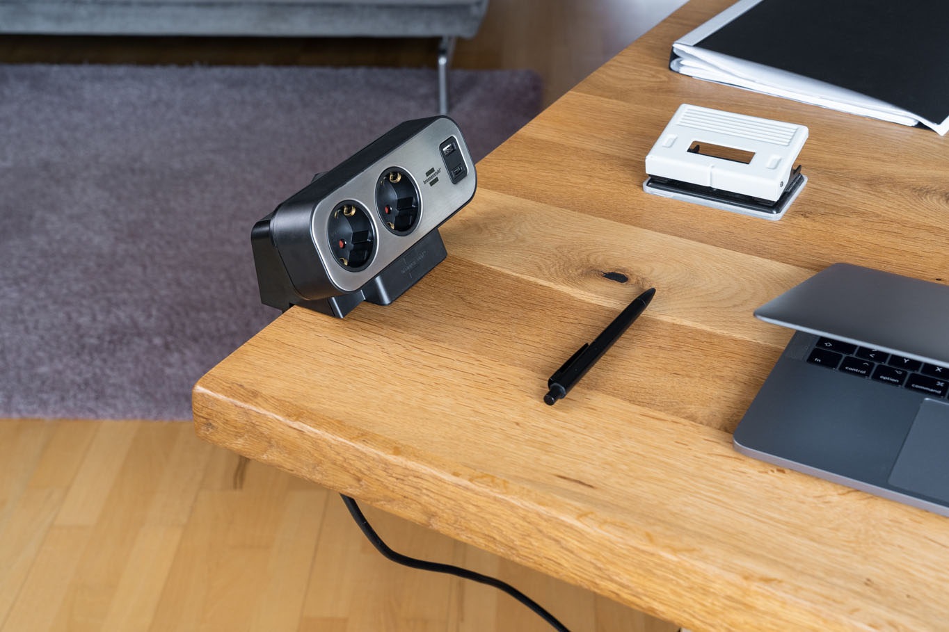 Brennenstuhl Steckdosenleiste »Duplex Tischsteckdosenleiste mit Überspannungsschutz« (USB-Anschlüsse Kabellänge 2 m)