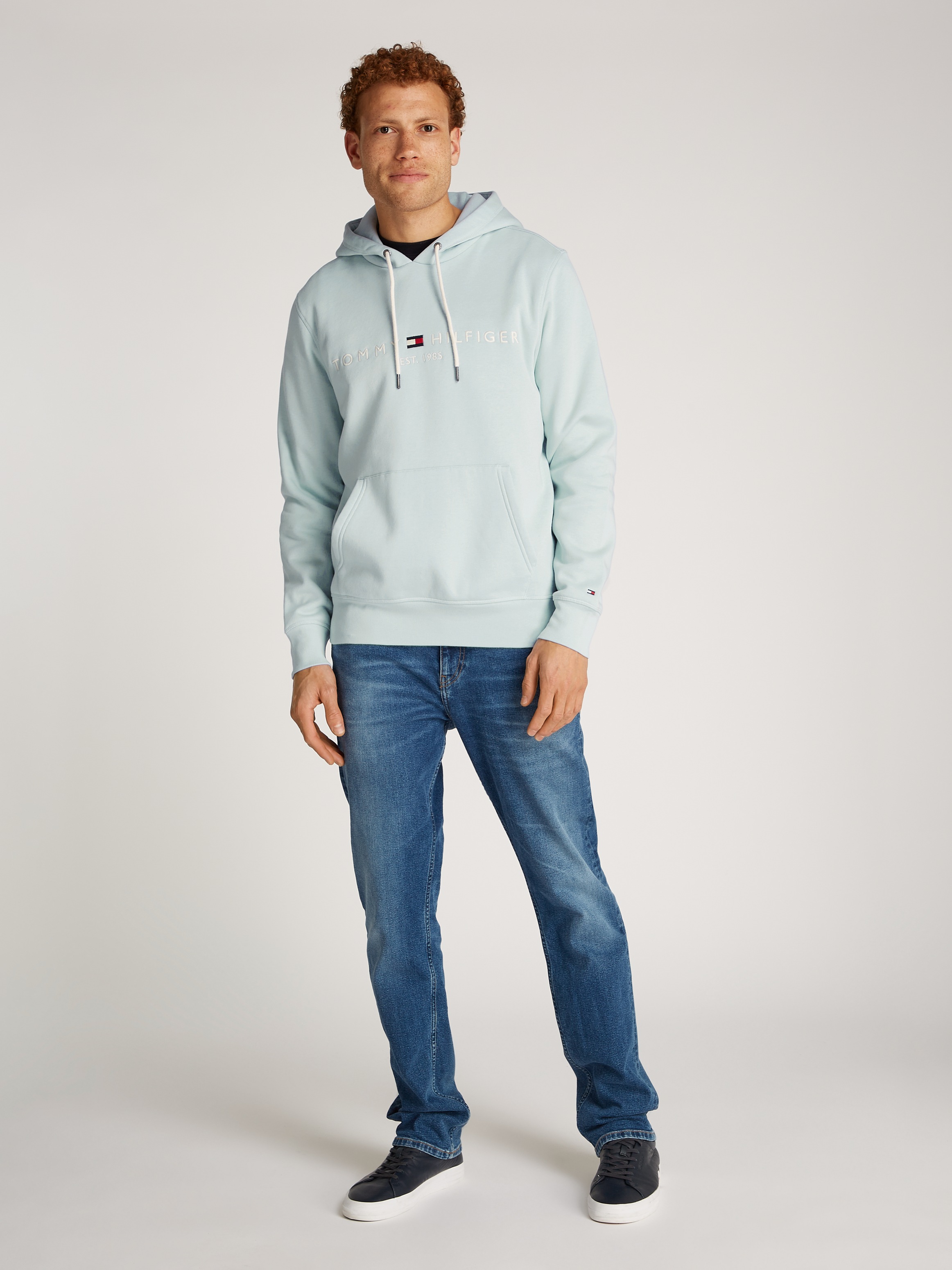 Tommy Hilfiger Kapuzensweatshirt »TOMMY LOGO HOODY mit Kapuze und Kängurutasche«, unifarben, casual, regular fit, Baumwollmix, Kapuze