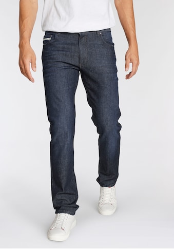 bugatti 5-Pocket-Jeans, im Rückenteil mit doppelter Gürtelschlaufe kaufen