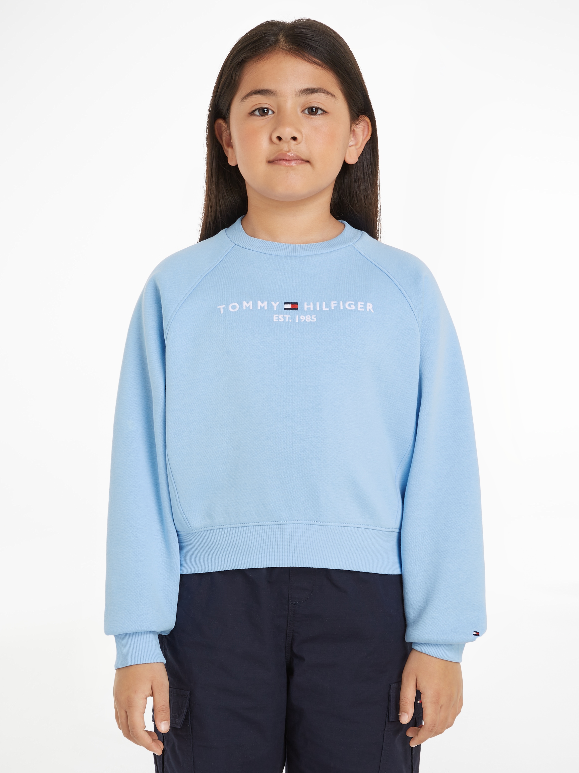 Tommy Hilfiger Sweatshirt »ESSENTIAL EMBROIDERED FLEECE CN«, Kinder bis 16 Jahre mit Logoprägung