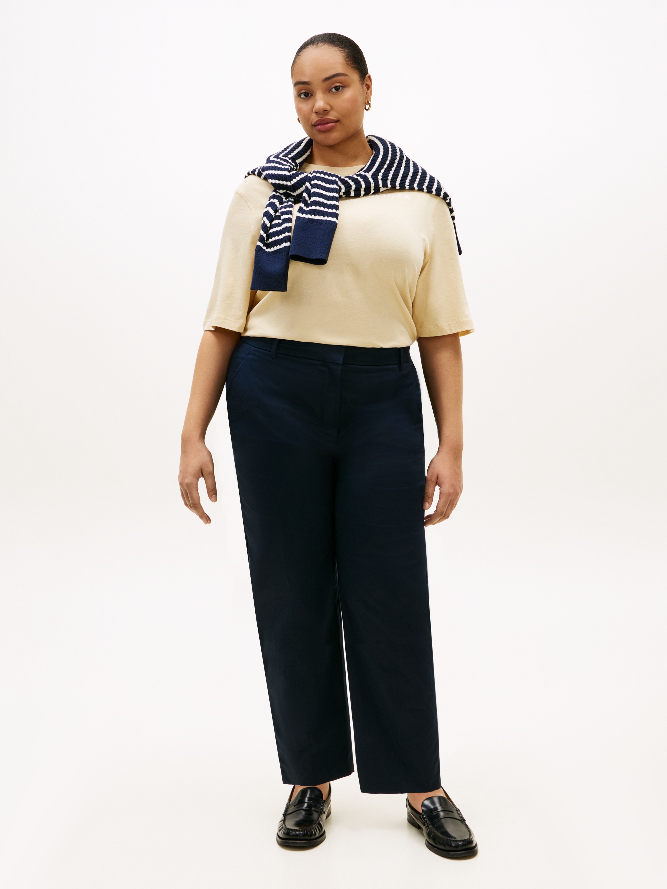 Tommy Hilfiger Curve T-Shirt »CRV CORP LOGO TRAPEZE C-NK TEE« in großen Größen