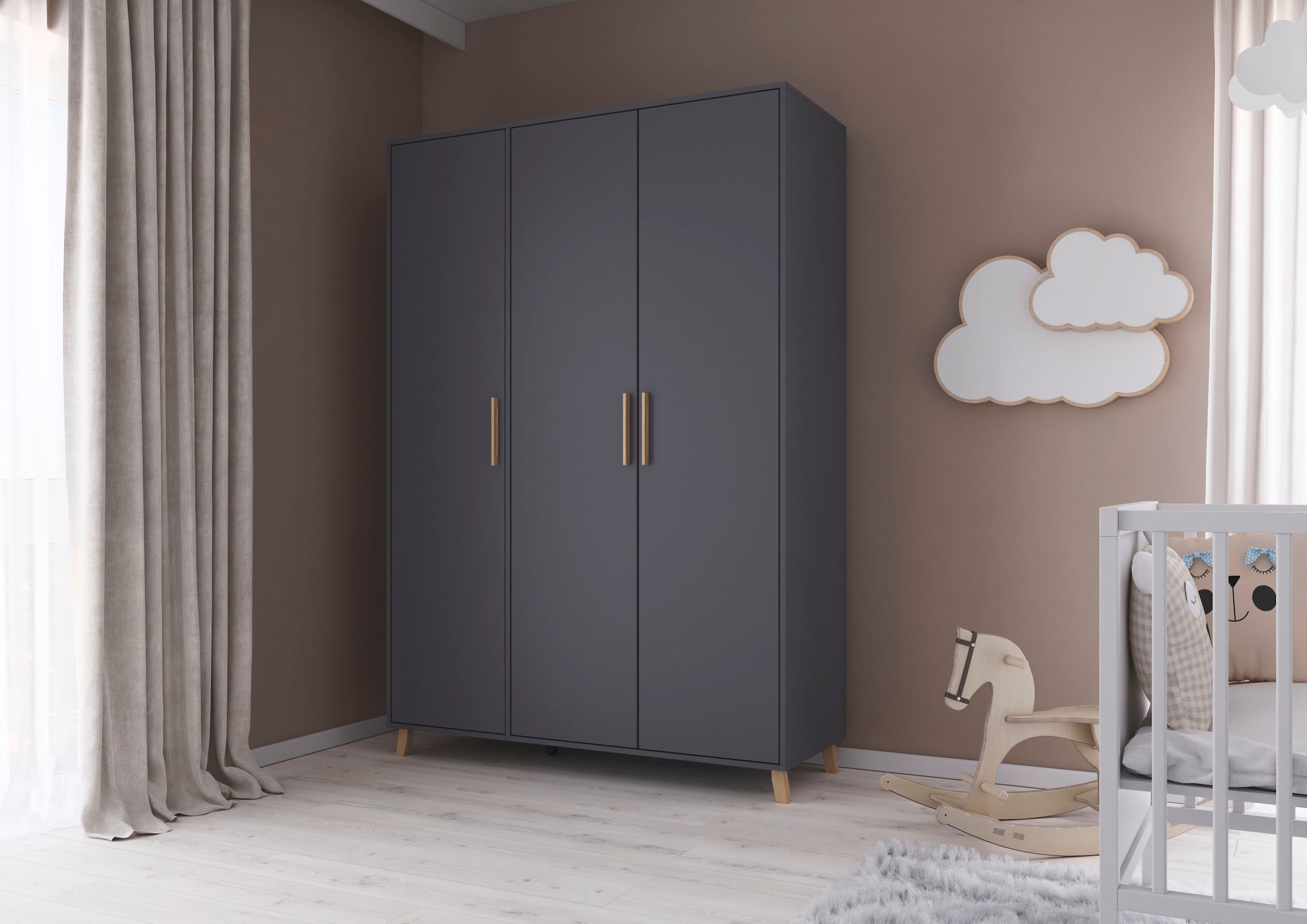 rauch Drehtürenschrank »Kleiderschrank Schrank Garderobe Wäscheschrank SHINJO«, (in 3 verschiedenen Ausstattungen BASIC/CLASSIC/PREMIUM), Griffe und Füße aus Massivholz, viel Stauraum MADE IN GERMANY