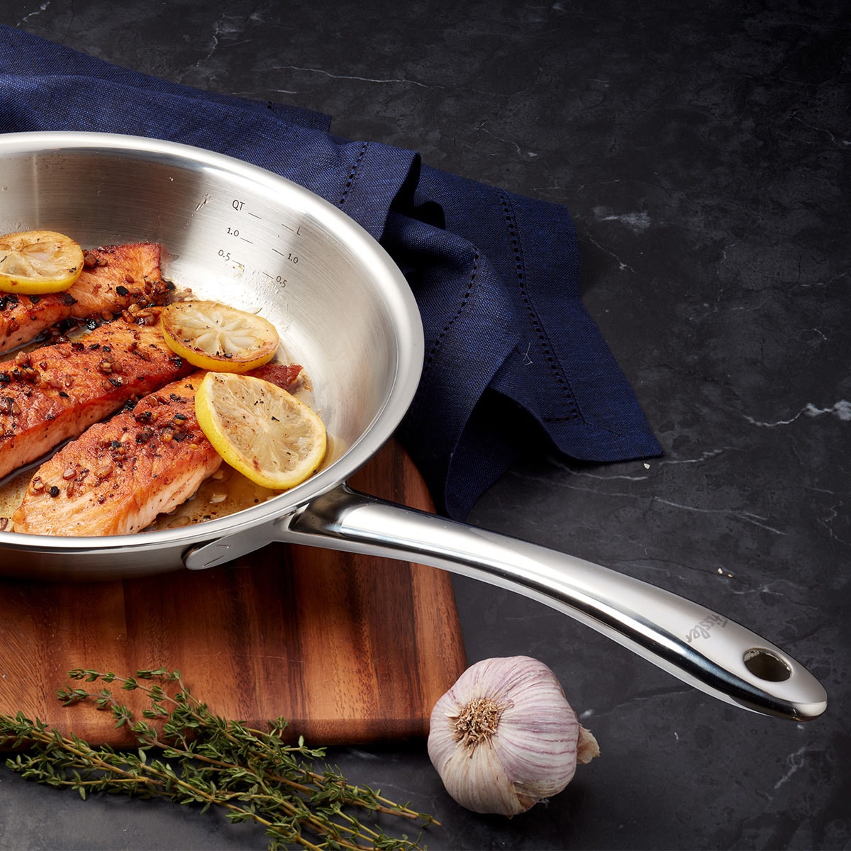 Fissler Bratpfanne »Fissler M5 Pro-Ply®, Edelstahl-Pfanne« Edelstahl 18/10 5-lagiges Mehrschichtmaterial für präzise Temperaturkontrolle