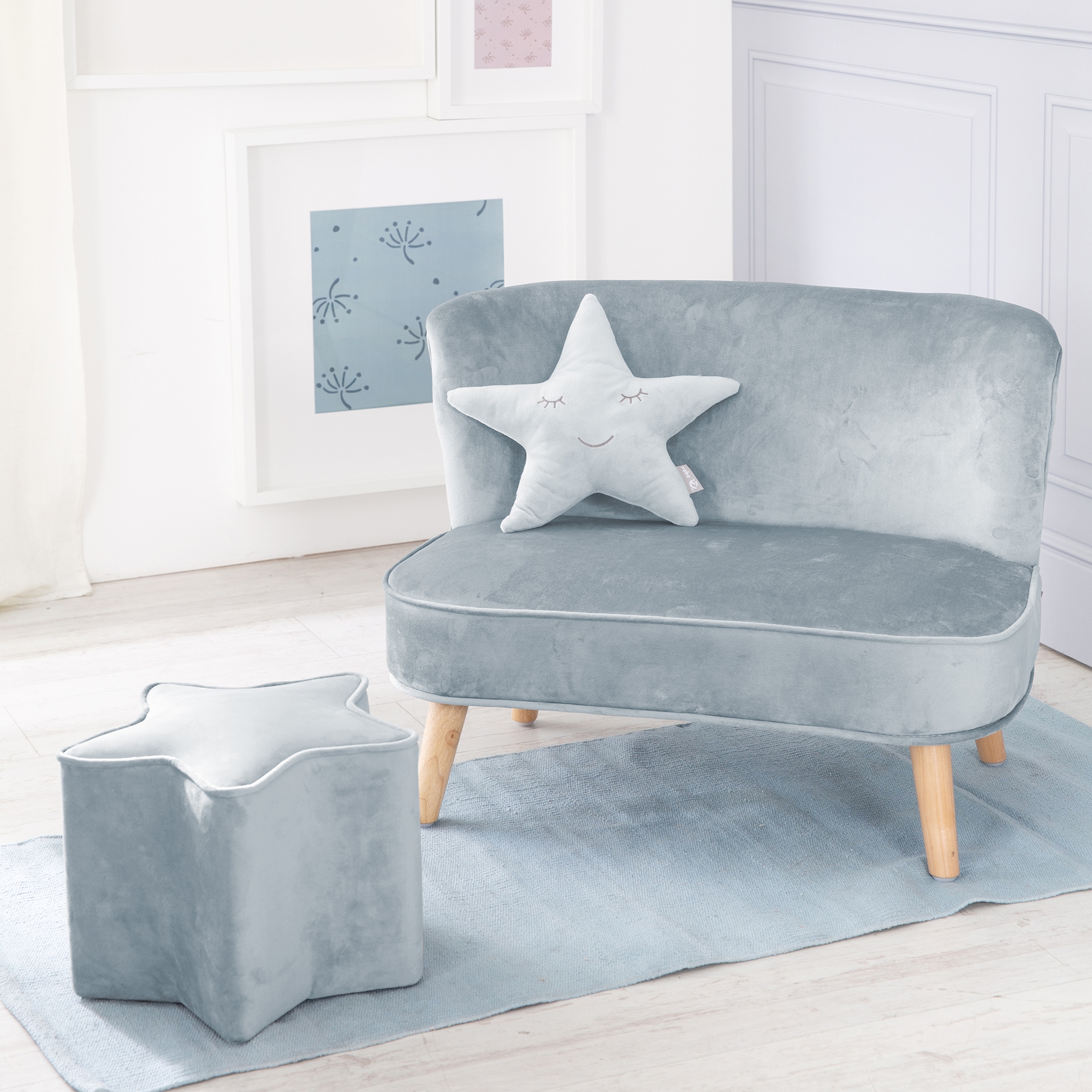 roba® Kindersitzgruppe »Lil Sofa«, (Set, 3 tlg.), bestehend aus Kindersofa, Kinderhocker und Dekokissen in Sternform