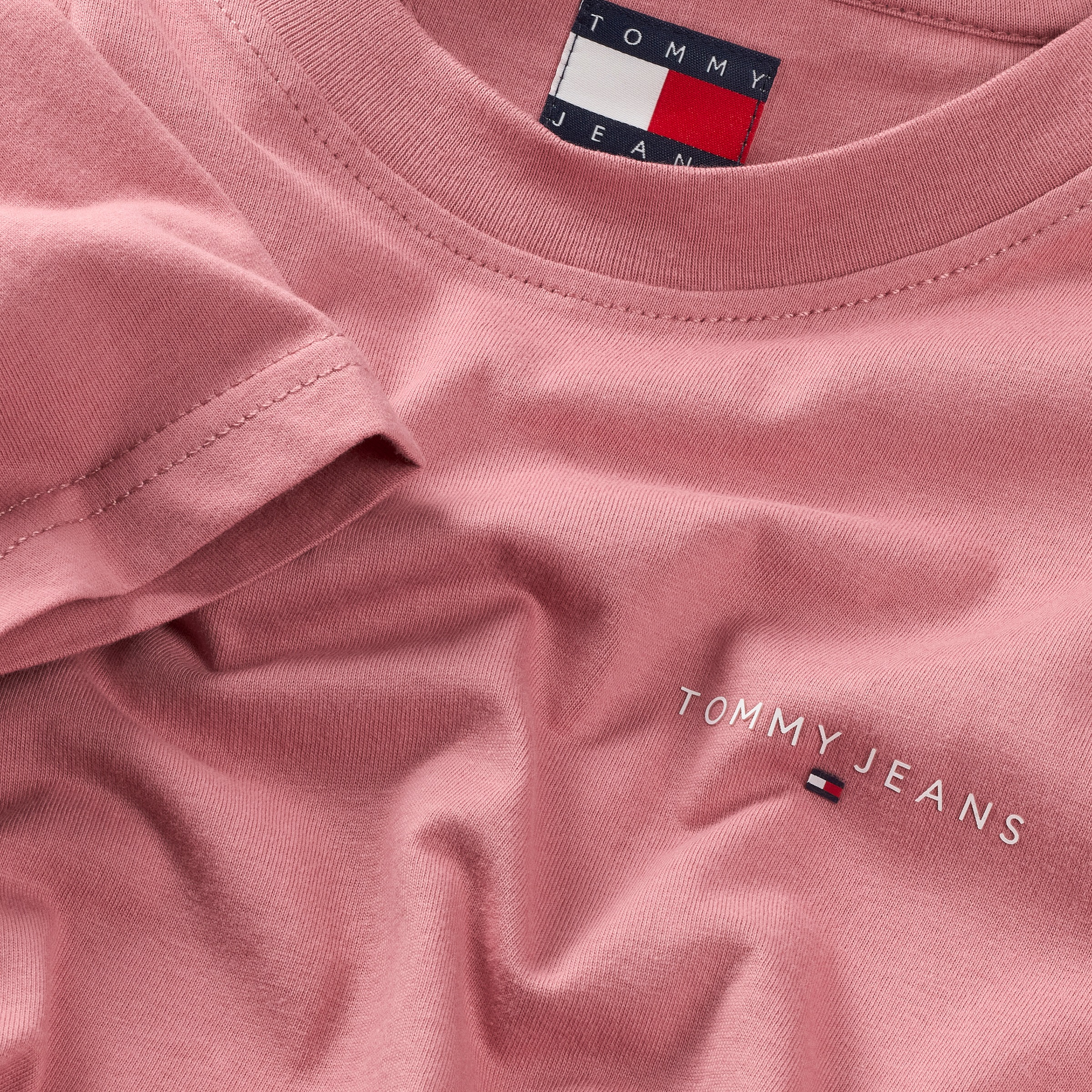 Tommy Jeans T-Shirt »TJM SLIM LINEAR CHEST TEE EXT« Mit Rundhalsausschnitt