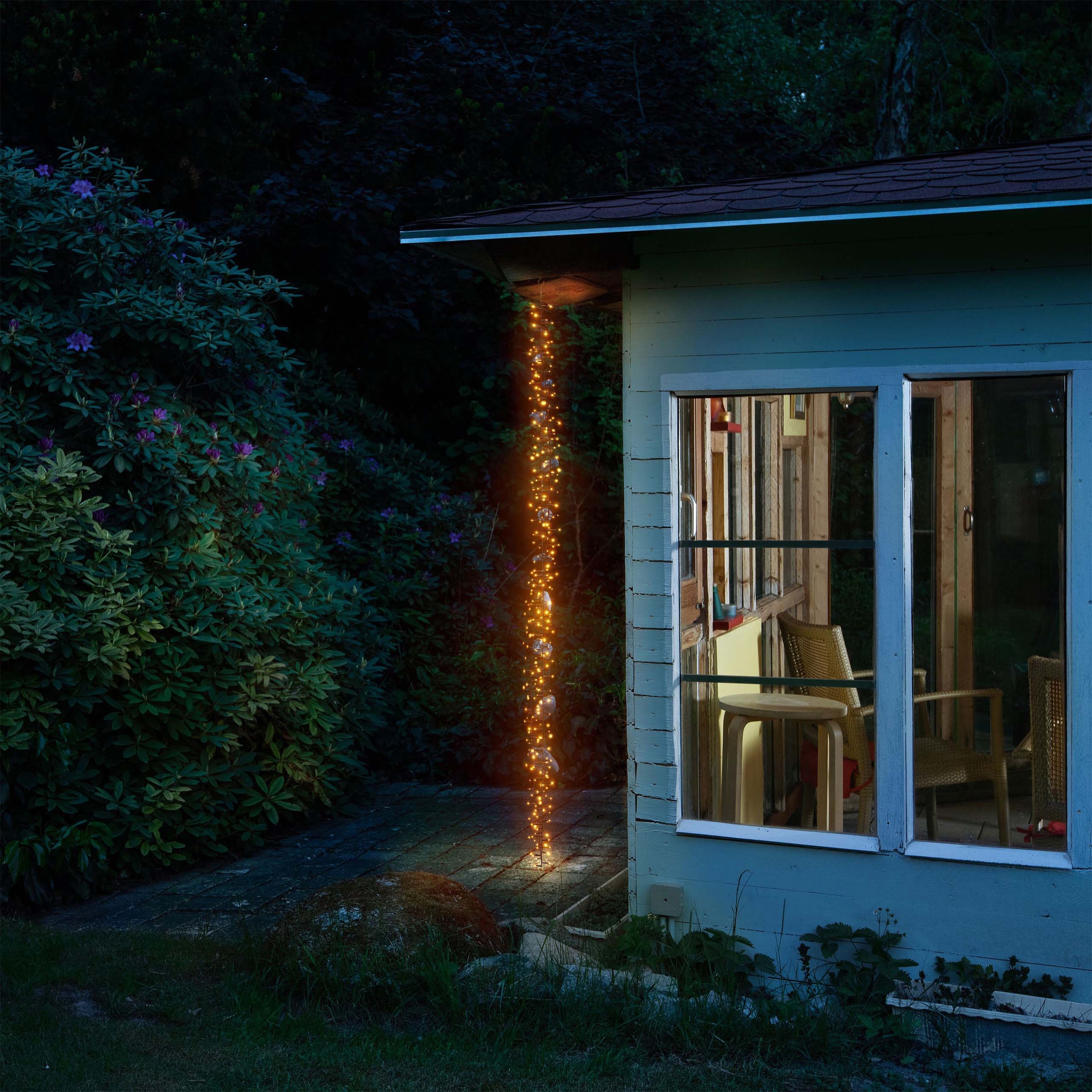 OTTO home LED-Lichterkette »Clusterlichterkette,3/6/8/12/14/18/24 m, 8 Modi, Timer, Indoor Outdoor« Blinkfunktionen, Timer, Memoryfunktion, incl. Atapter, 3 m Zuleitung