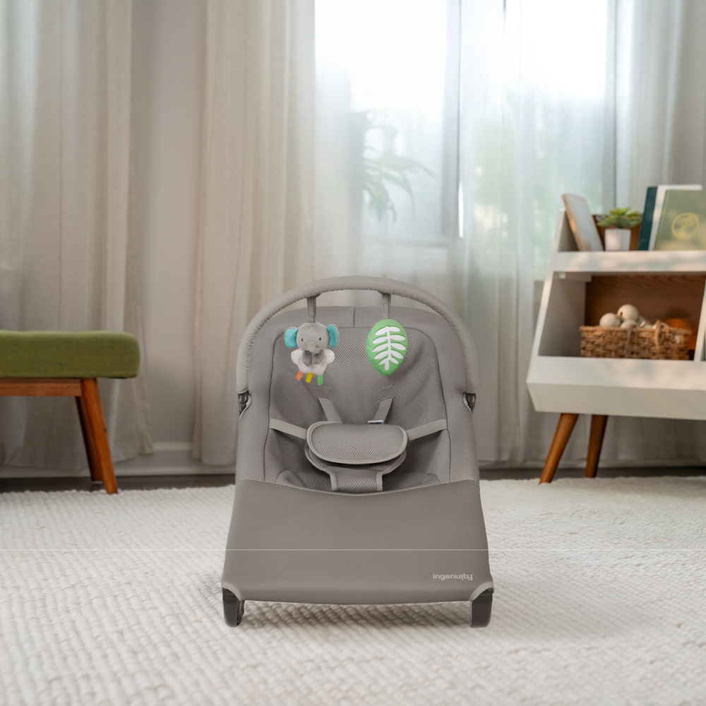 ingenuity Babywippe »Nestle™ Vibrating Rocker« bis 9 kg mit Vibration