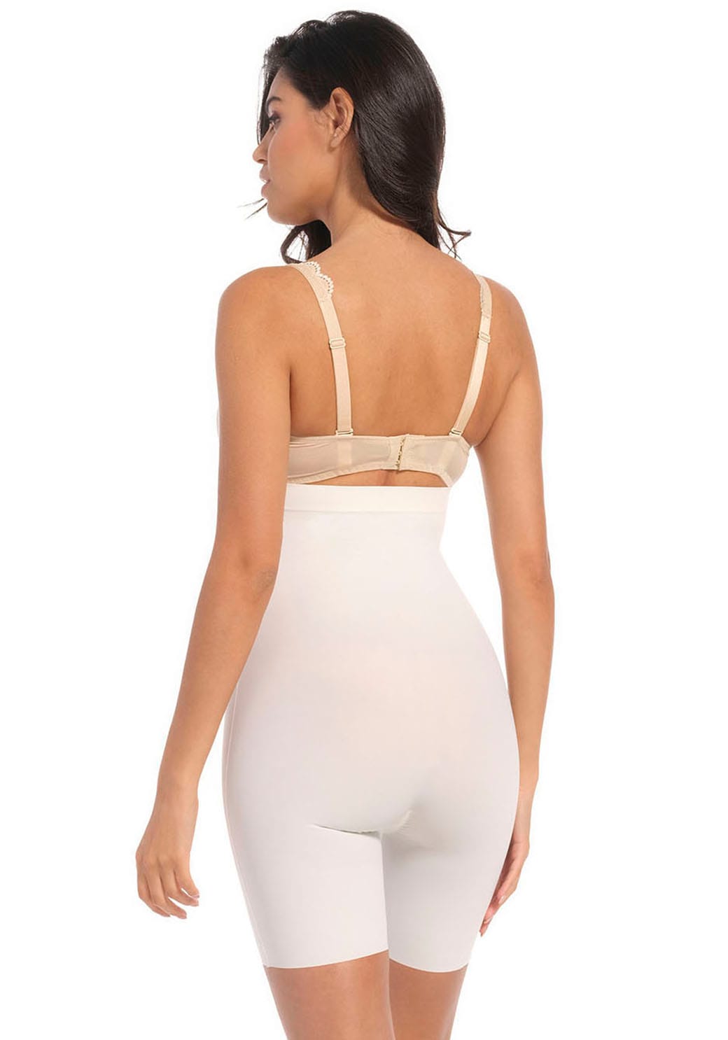 MAGIC Bodyfashion Shapinghose »Maxi Hi-Bermuda«, Silikonbesatz an der Oberseite verhindert ein Einrollen