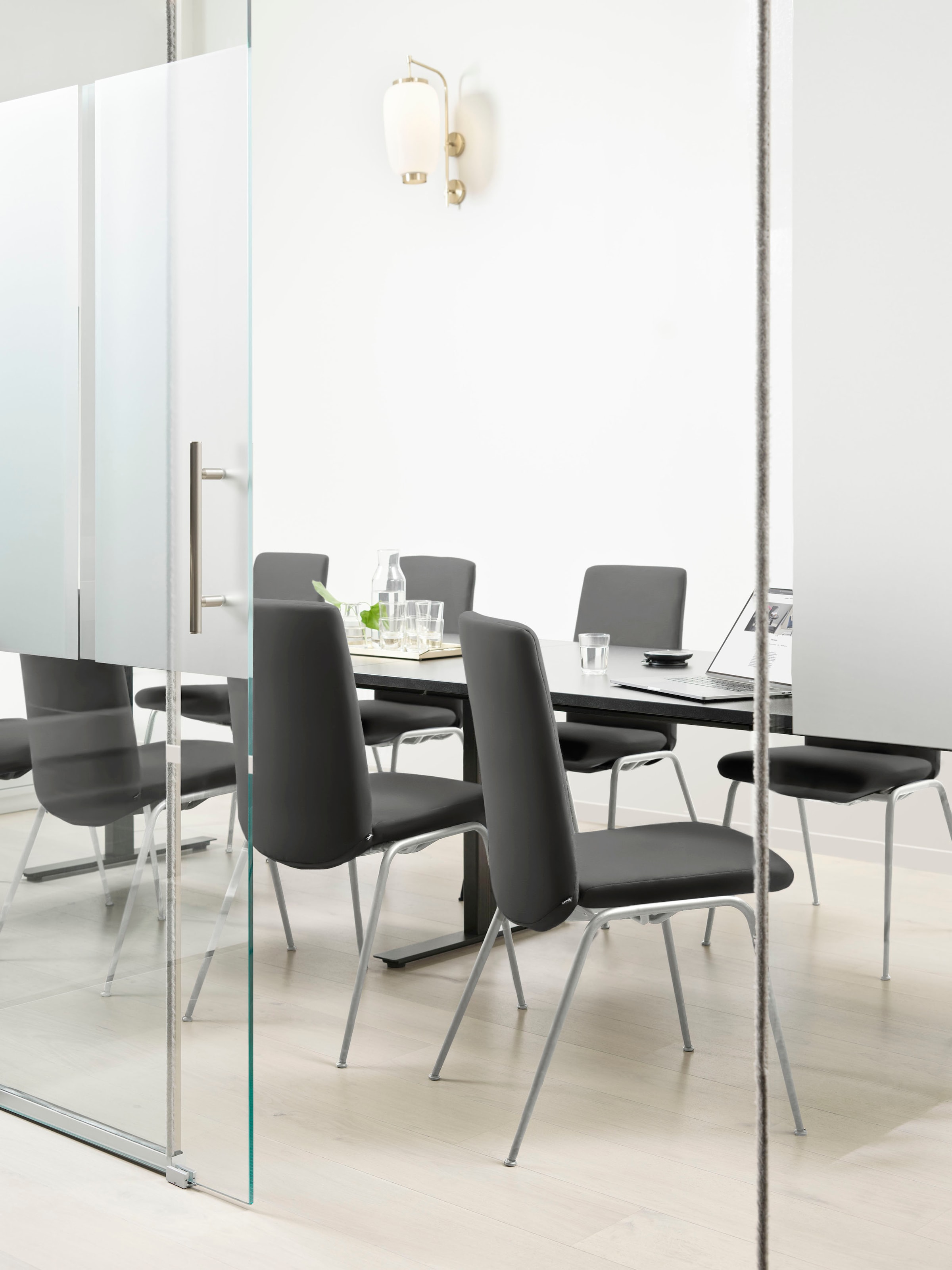 Stressless® Polsterstuhl »Laurel«, Leder PALOMA, Low Back, Größe L, mit Beinen aus Stahl in Chrom glänzend