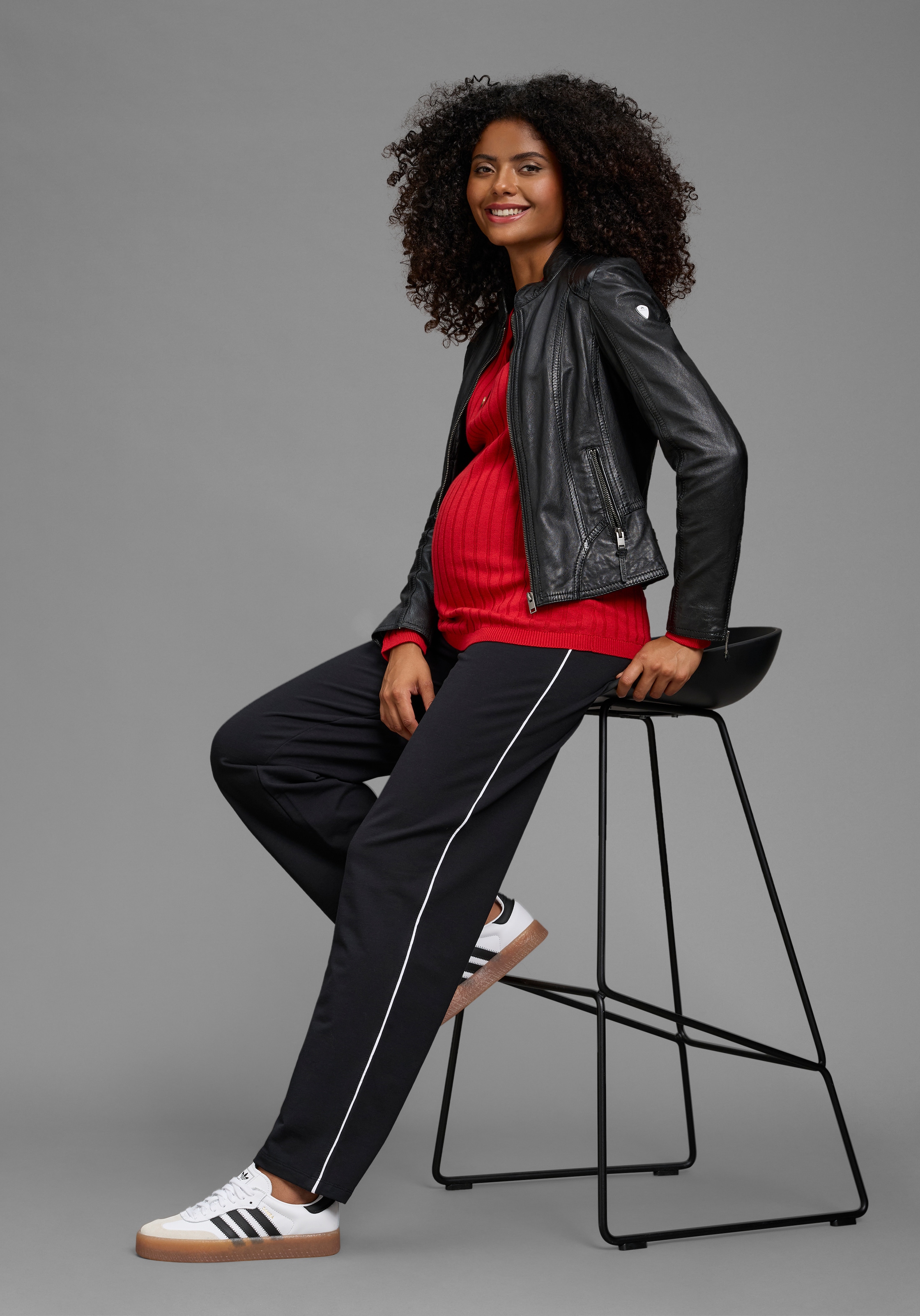 Neun Monate Umstandssweathose »Sweatshose, Umstandshose mit Bauchumschlag«  gerade Beinform, mit extrabreitem Bauchbündchen, modisches Basic