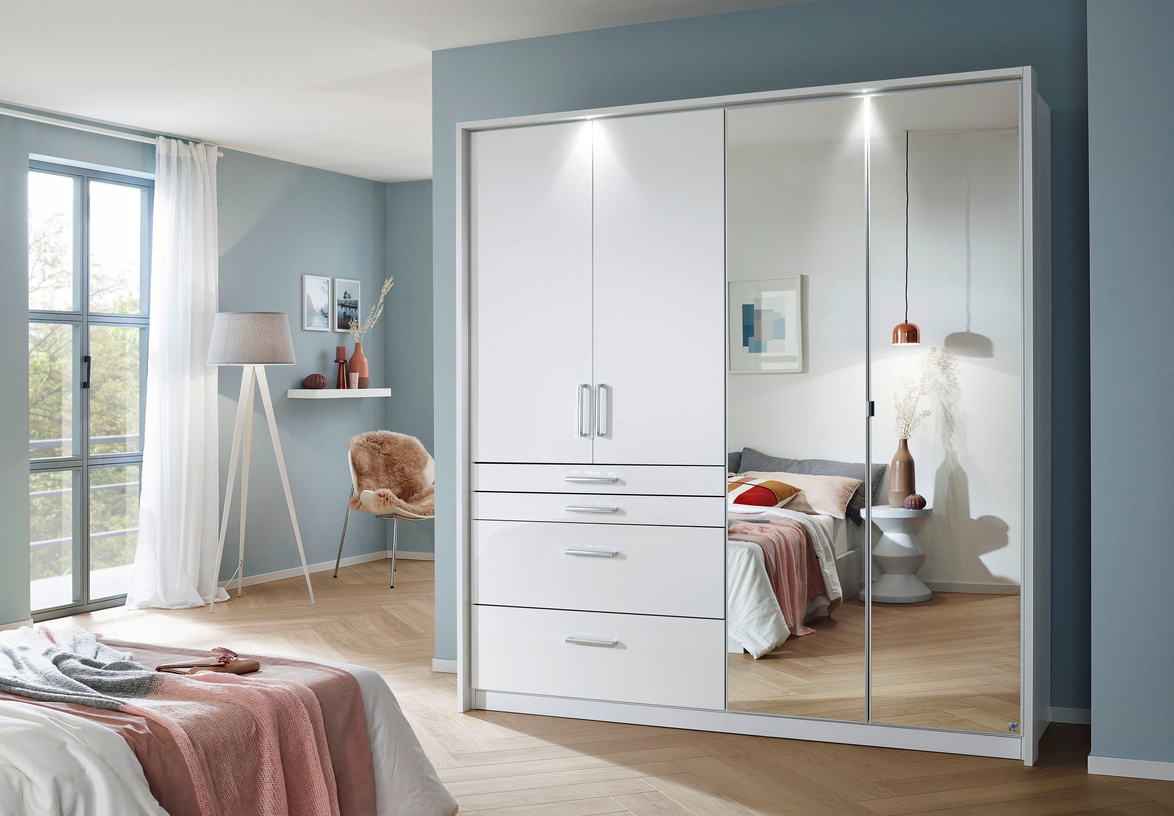 rauch Drehtürenschrank »Kleiderschrank Schrank Garderobe Garderobenschrank Topseller HOMBURG«, inkl. Passepartout, oberer Schubkasten mit Einteilung MADE IN GERMANY