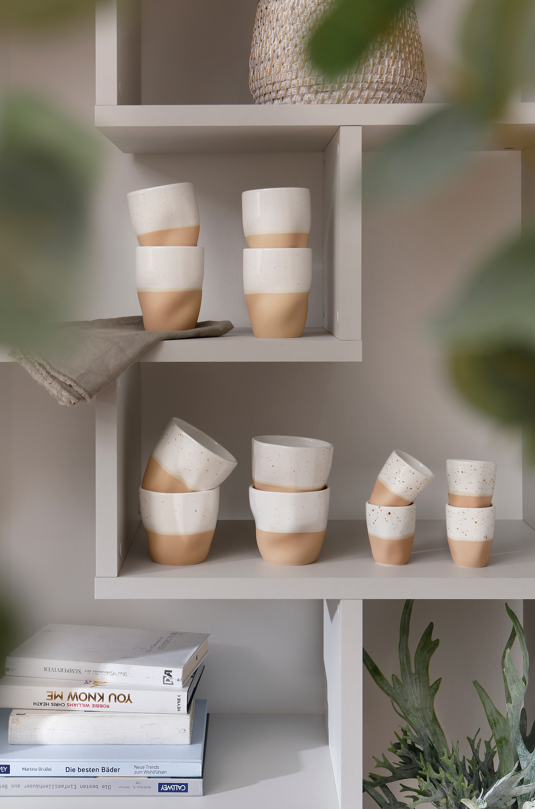 andas Becher »Kaffeebecher, modernes Geschirr-Set Bruddesta, 4er Set«, (Set, 4 tlg.), hohe Haltbarkeit, spülmaschinengeeignet & mikrowellengeeignet, 300 ml