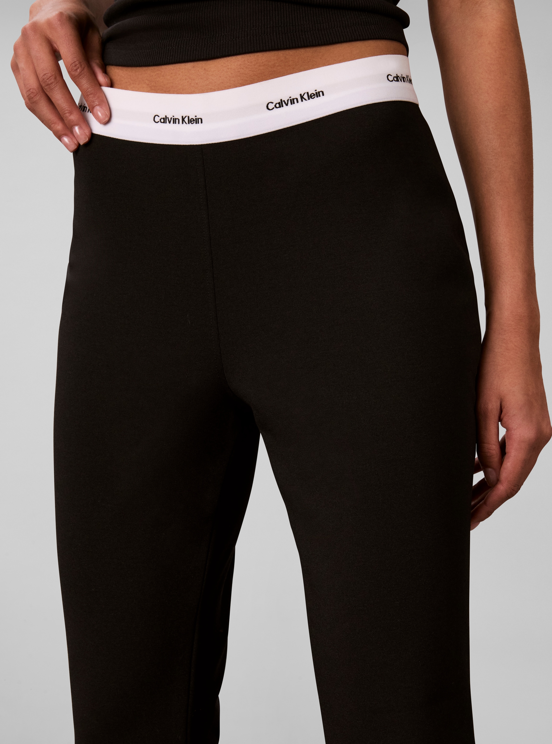 Calvin Klein Jeans Bootcuthose »Ponte Logo WB Tailored Flare«  Regular fit, Logoschriftzug