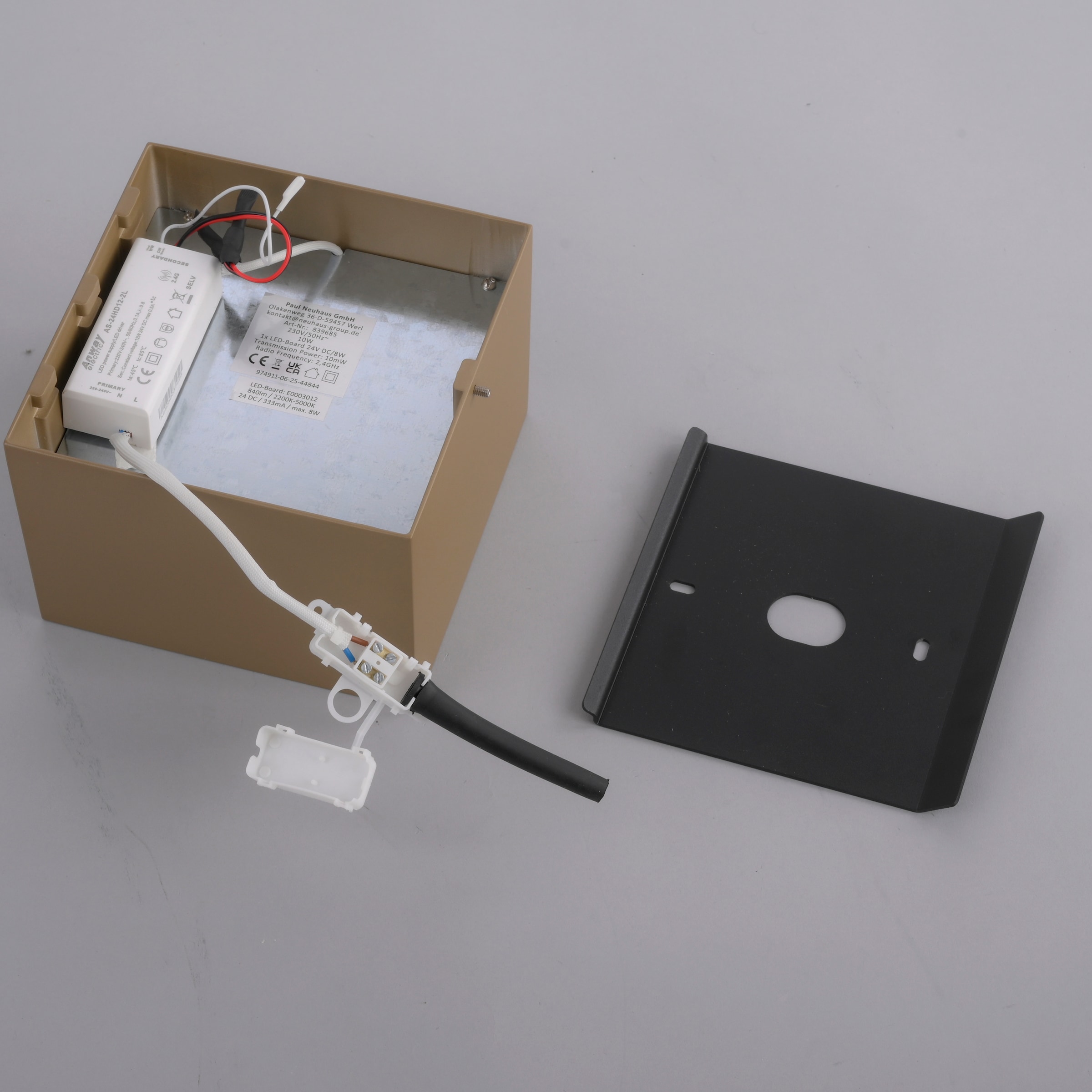 Neuhaus PURE LED Deckenleuchte »PURE Manhattan« LED-Board 1 Stk. warmweiß - kaltweiß Stufenloses dimmen per Funk-Fernbedienung, CCT, Multicolor