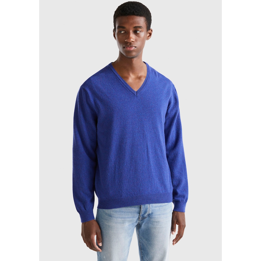 United Colors of Benetton V-Ausschnitt-Pullover, im cleanen Look