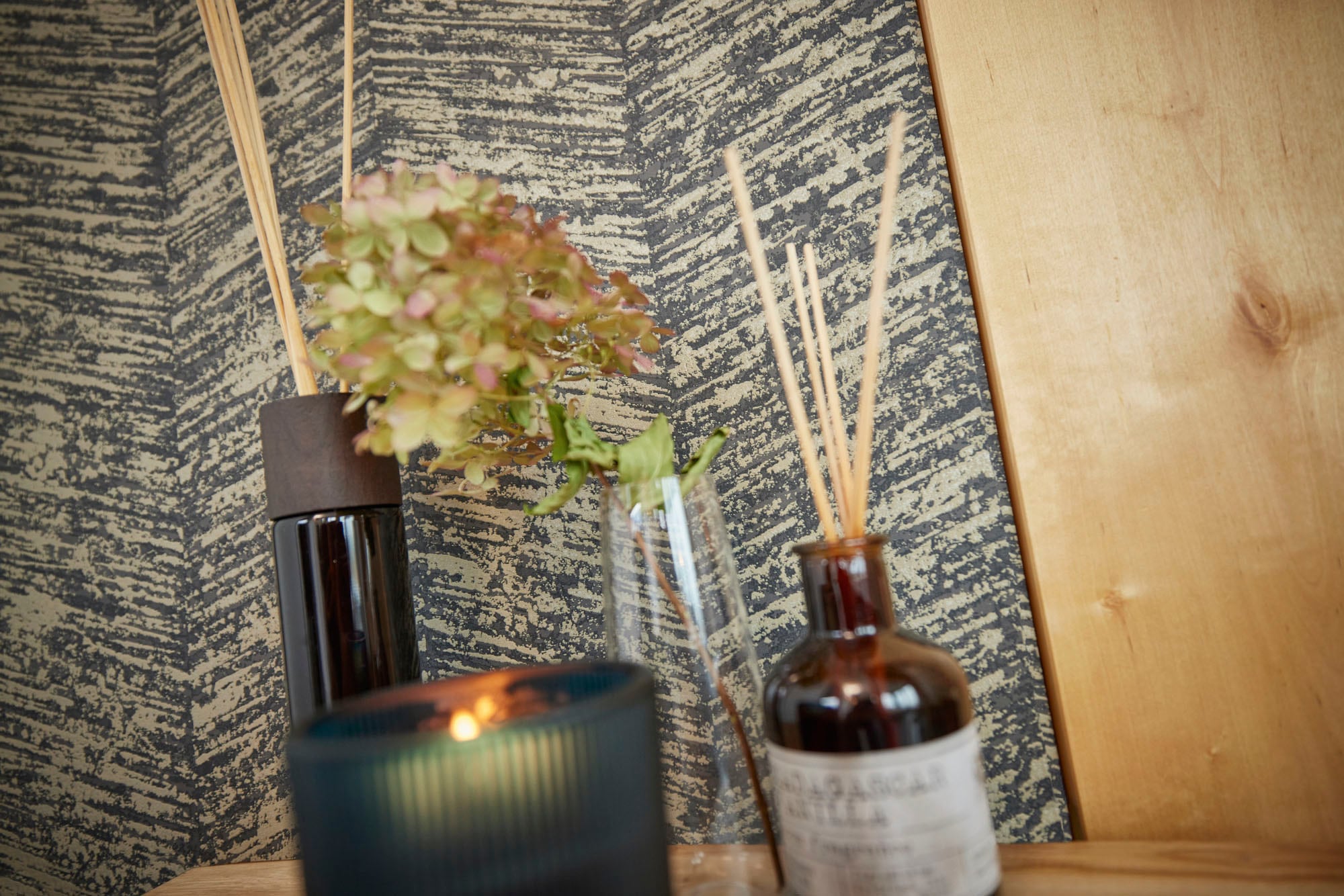 living walls Vliestapete »My Home My Spa« Fischgratmuster | Motiv | geometrisch strukturiert Tapete Geometrisch Tapeten Wohnzimmer Schlafzimmer Küche Design Optik