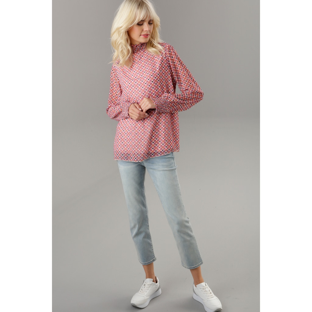 Aniston SELECTED Chiffonbluse, mit geometrischem Muster und Smokbündchen