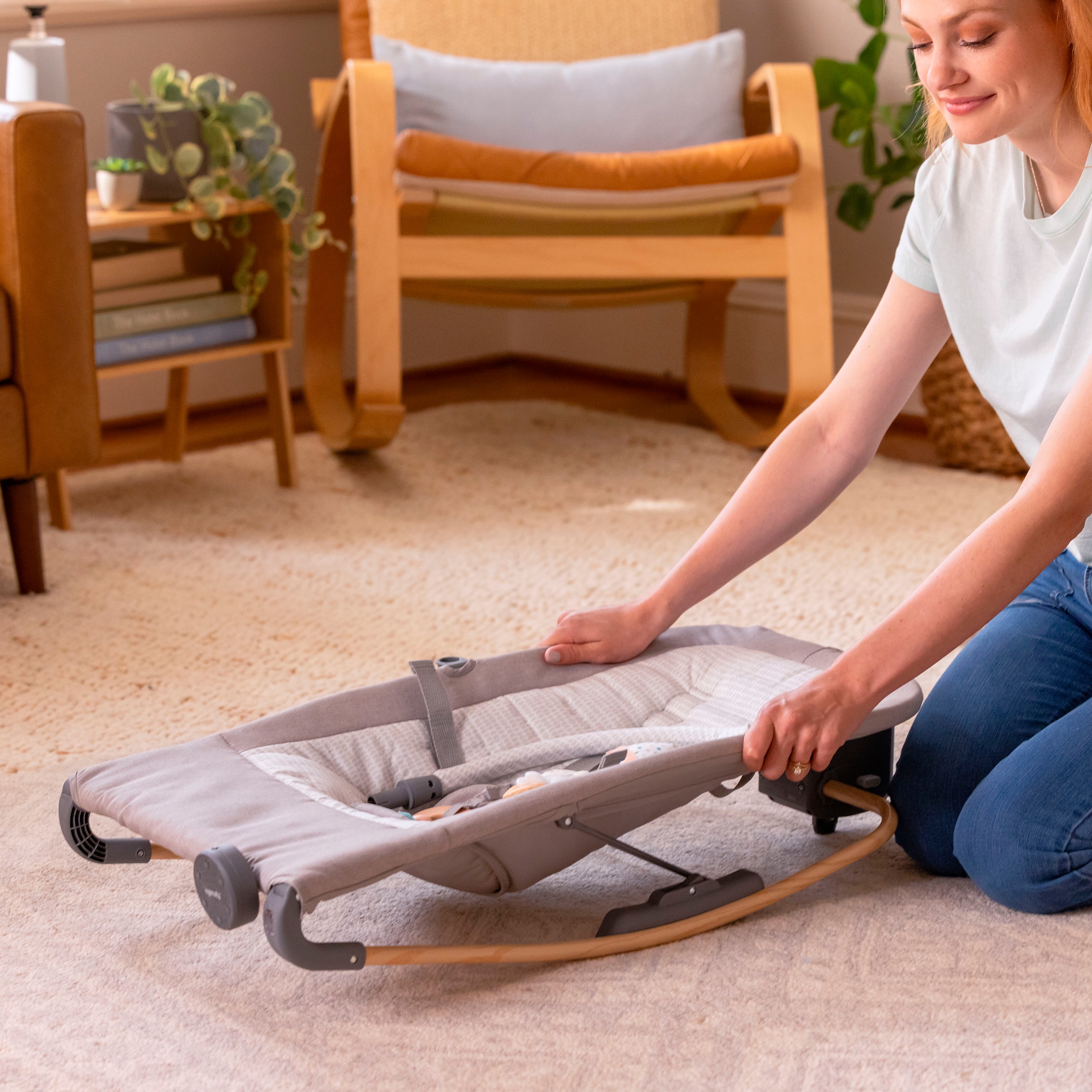 ingenuity Babywippe »Keep InMotion Automatic Rocking Seat - Soulful Skies«, mit Sound-Effekt