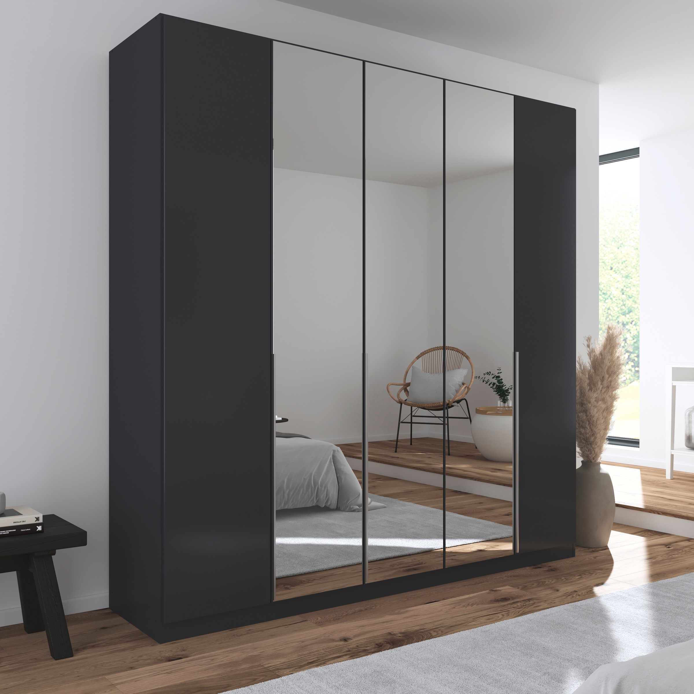 rauch Drehtürenschrank »Kleiderschrank Schrank Garderobe AGORDO mit Dekor- oder Hochglanzfront«, (in zwei Griff-Farben), durchdachte Innenausstattung, in 6 Breiten und 2 Höhen MADE IN GERMANY