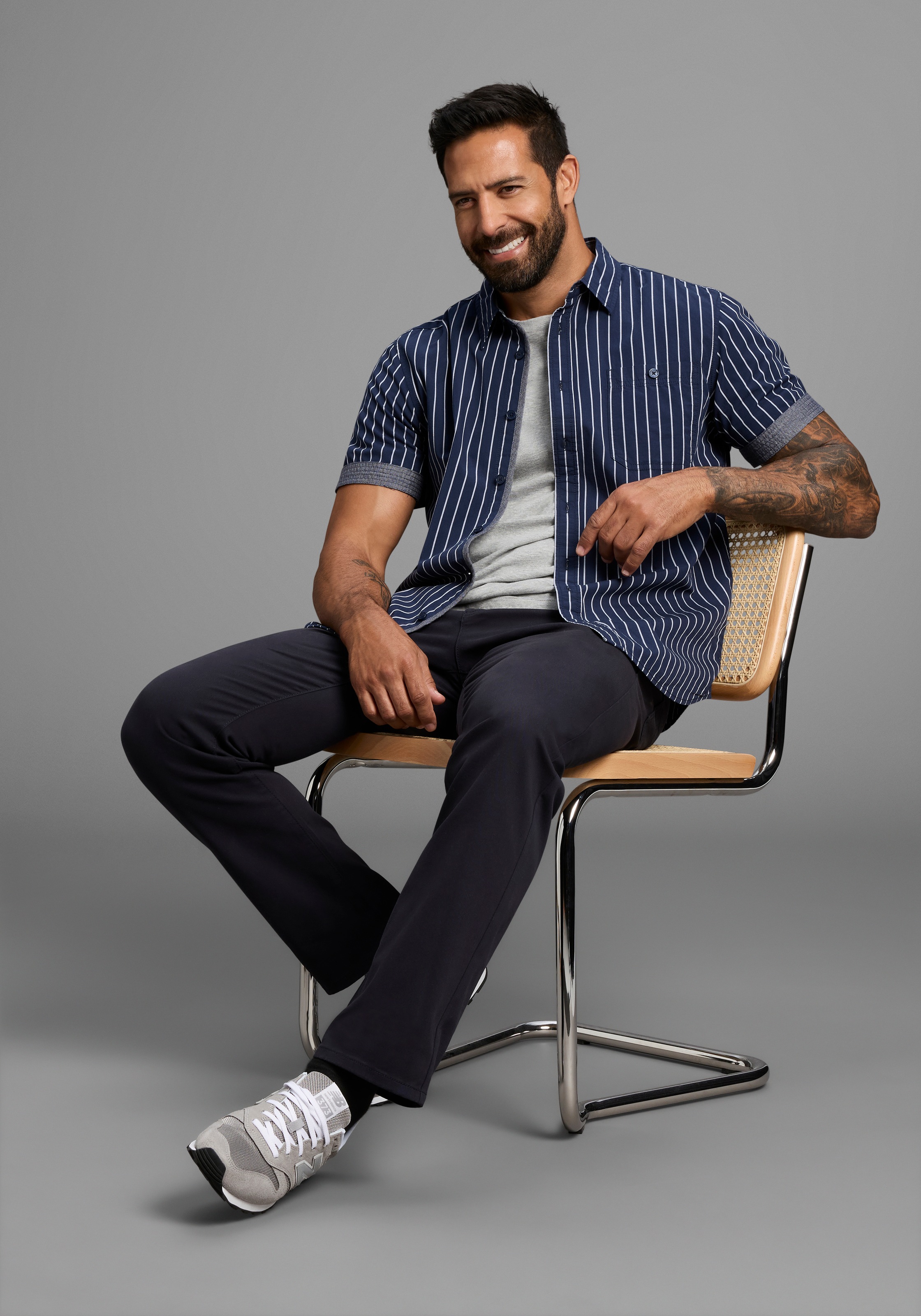 Man's World Kurzarmhemd modern gestreift