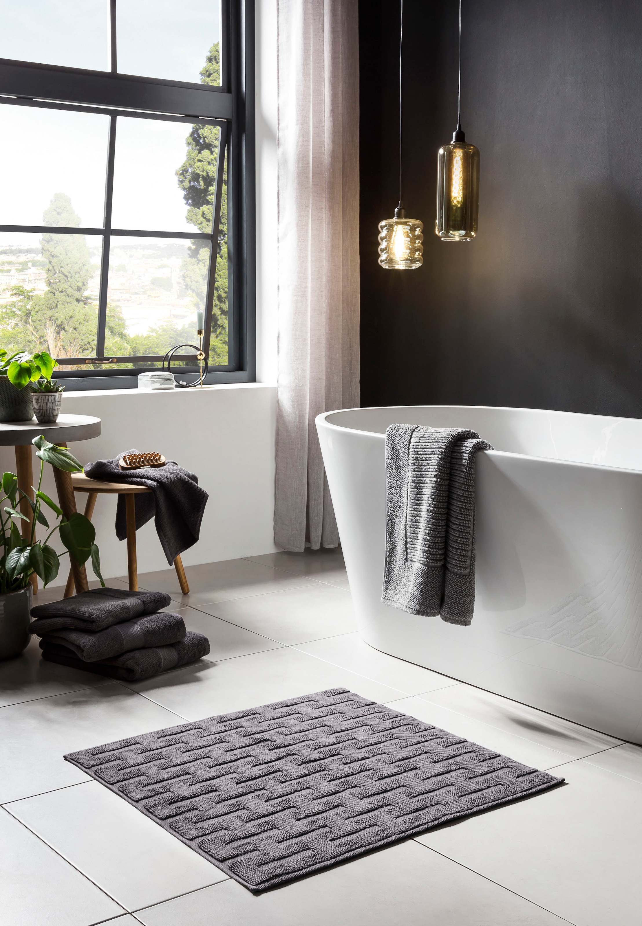done.® Badematte »Delia«, rutschhemmend beschichtet, fußbodenheizungsgeeignet, Badteppich, Uni-Farben, Hoch-Tief Effekt, reine Baumwolle, waschbar