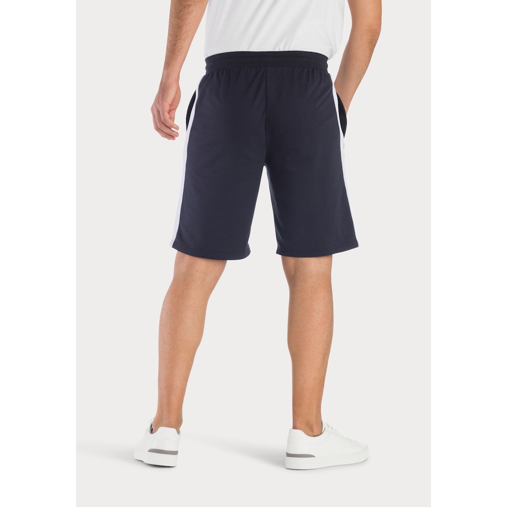 Bench. Loungewear Sweatshorts, mit seitlichen Taschen