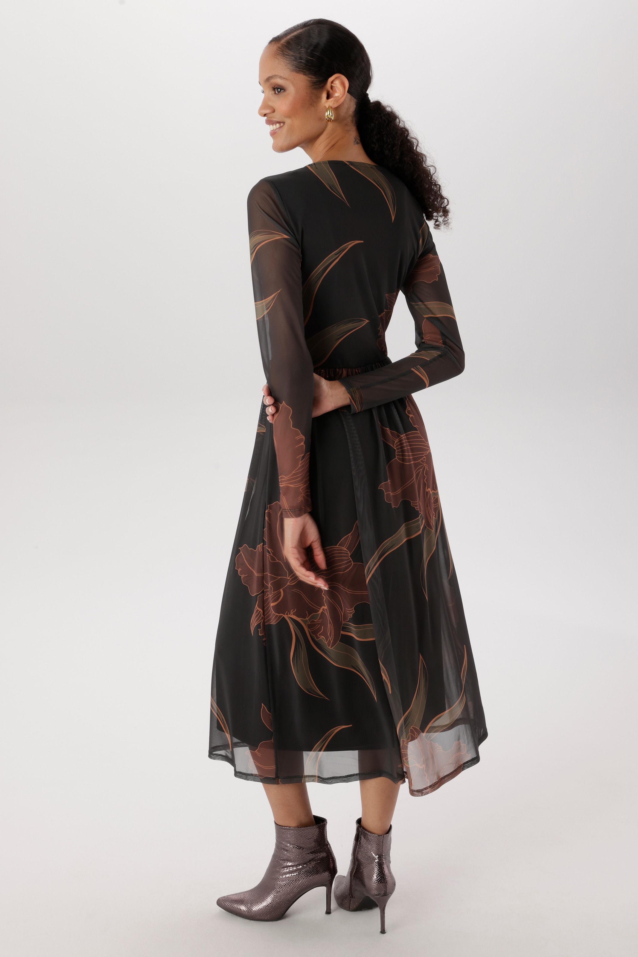 Aniston SELECTED Maxikleid in Mesh-Qualität und Gummizug in der Taille - NEUE KOLLEKTION