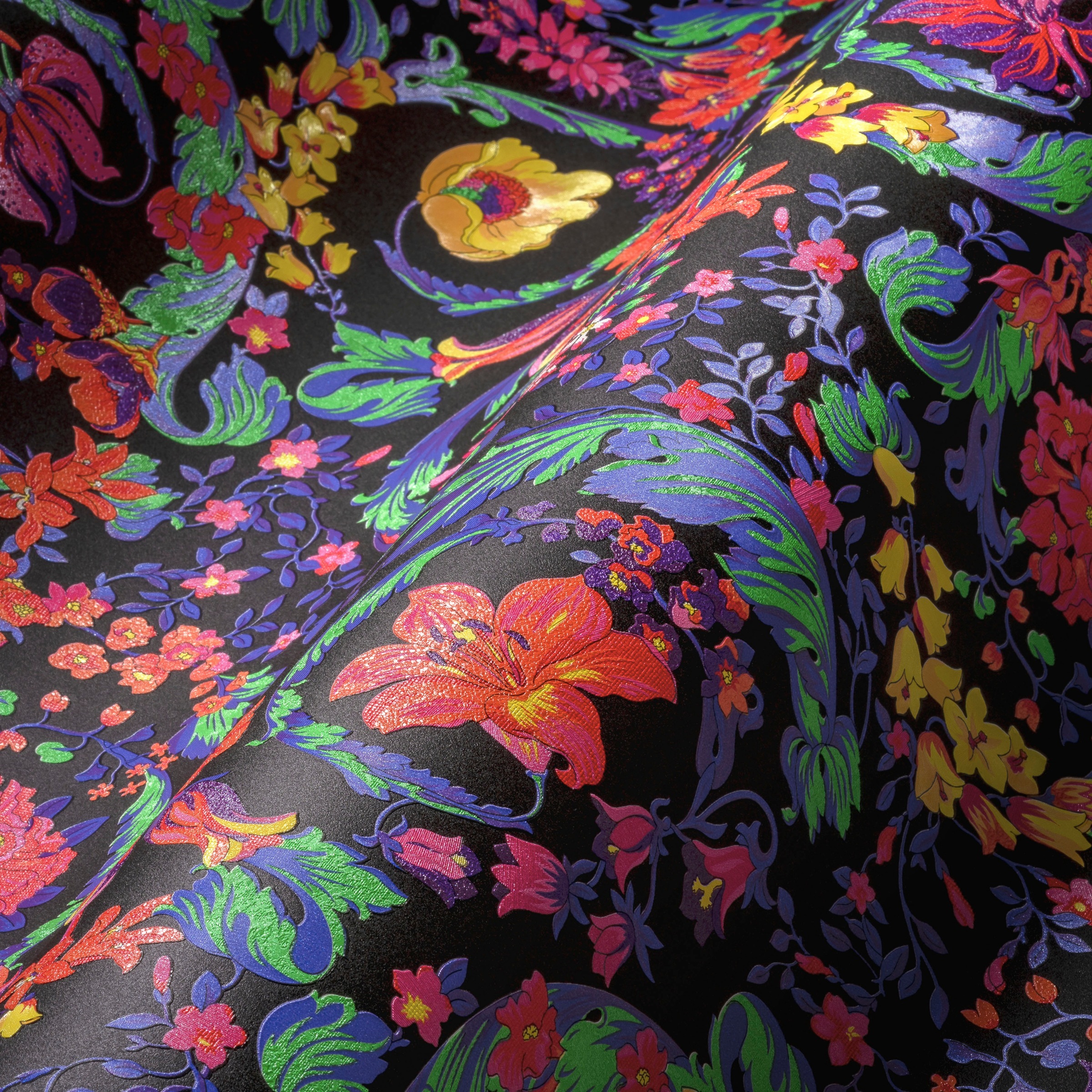 Versace Vliestapete »Wallpaper Versace 5 Floral«, leicht glänzend-gemustert-abstrakt, Designertapete Tapeten Wohnzimmer Schlafzimmer Küche Flur Design Optik