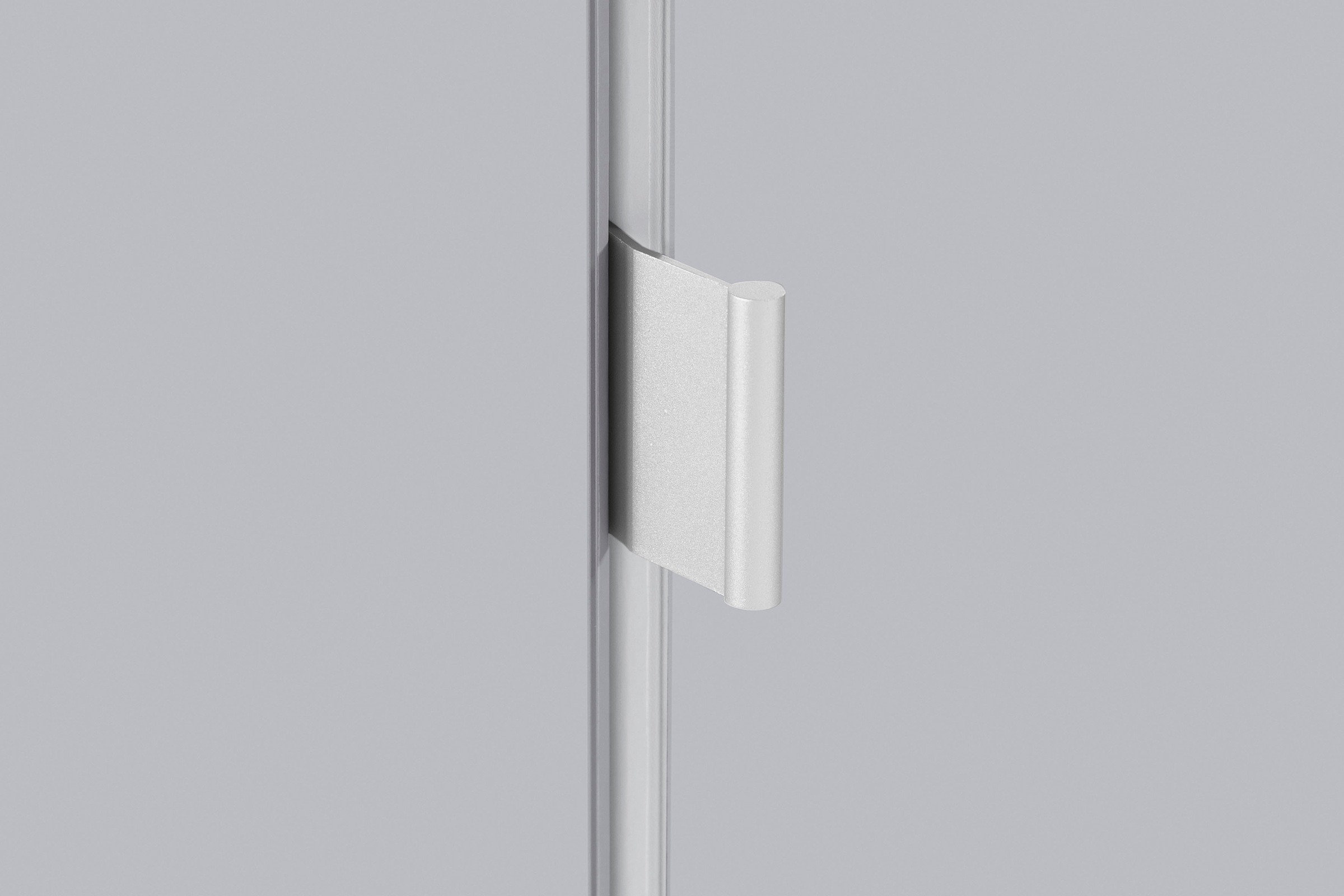 rauch Drehtürenschrank »Kleiderschrank Schrank Garderobe TOPSELLER OTELI inkl. Inneneinteilung«, (erhältlich in Breiten 91-360 cm, ab Breite 136cm inkl. Innenschubladen), mit zusätzlichen Einlegeböden, optional mit Spiegel MADE IN GERMANY