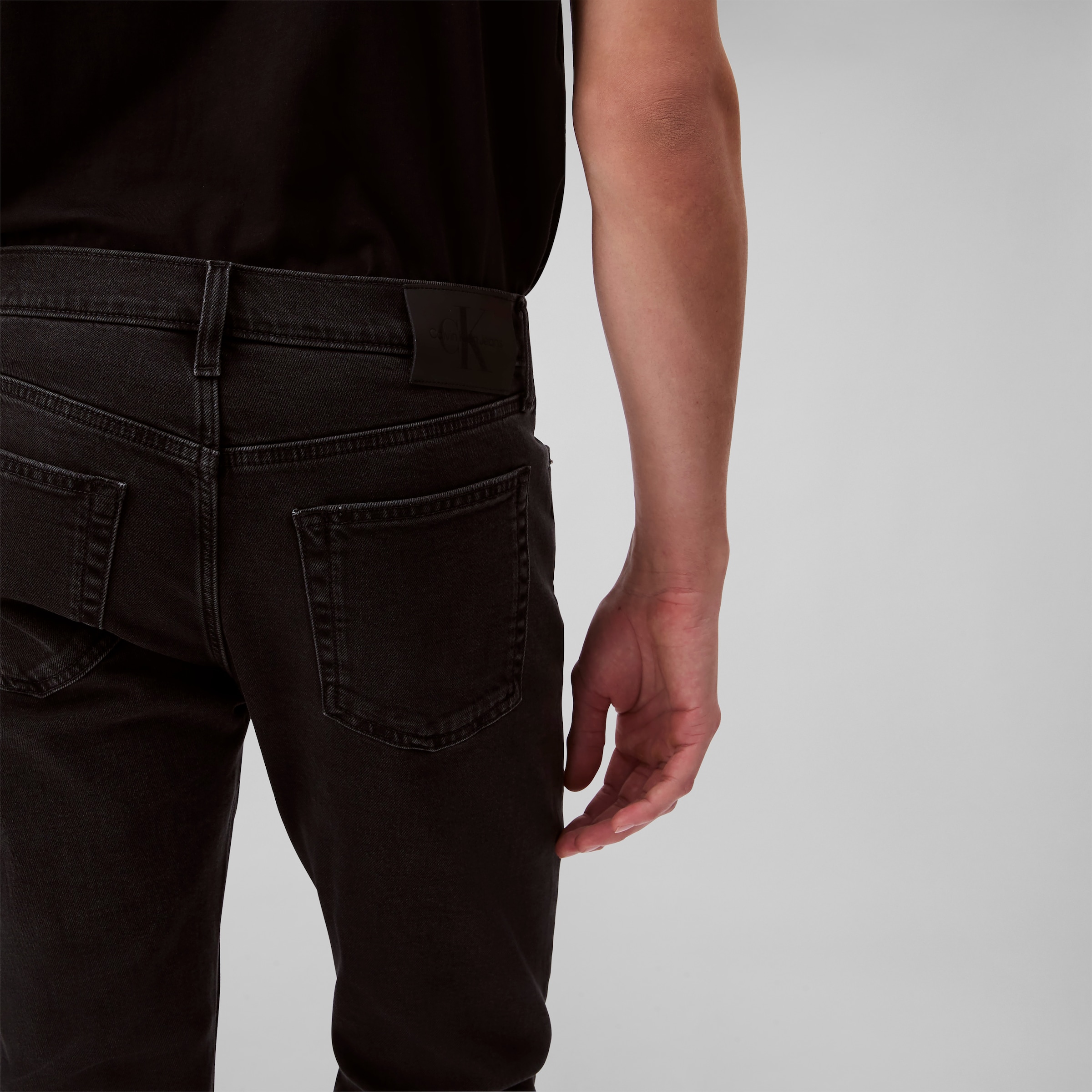Calvin Klein Jeans Slim-fit-Jeans »SLIM TAPER«, mit Markenlabel