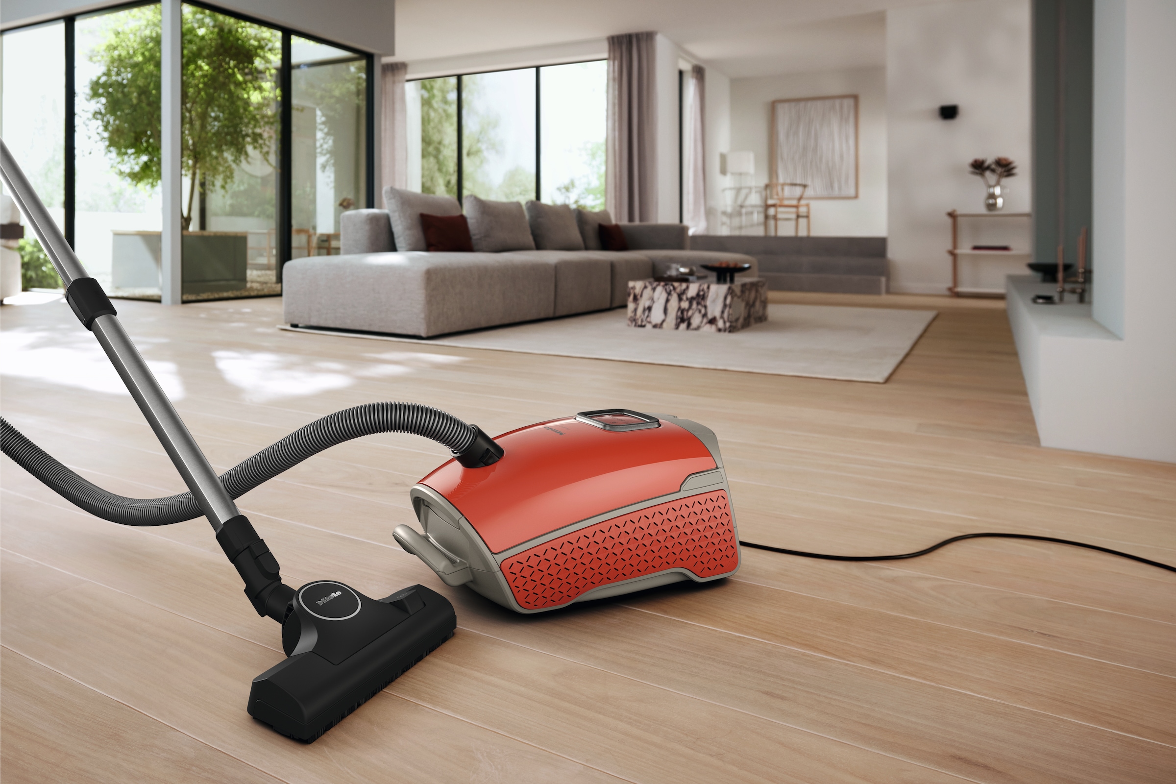 Miele Bodenstaubsauger »Guard L1 mit ComfortFit, Nachfolger Complete C3, 12m Aktionsradius«, 890 W, mit Beutel, Leistungsstark, Premium Design, komfortable Reinigung mit 2in1 Düse