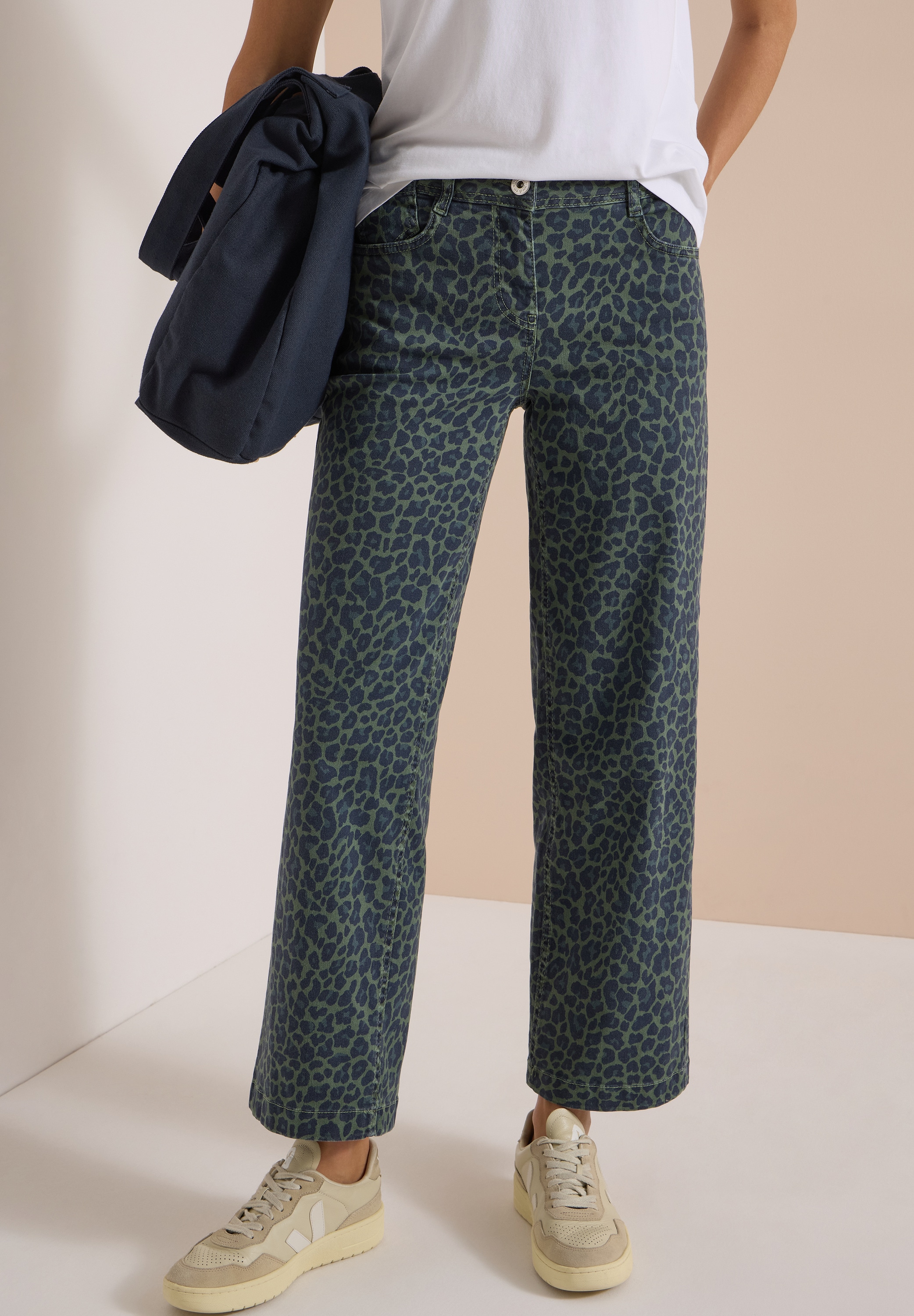 Cecil Loose-fit-Jeans »Style Neele« mit Leo-Muster / Stretch