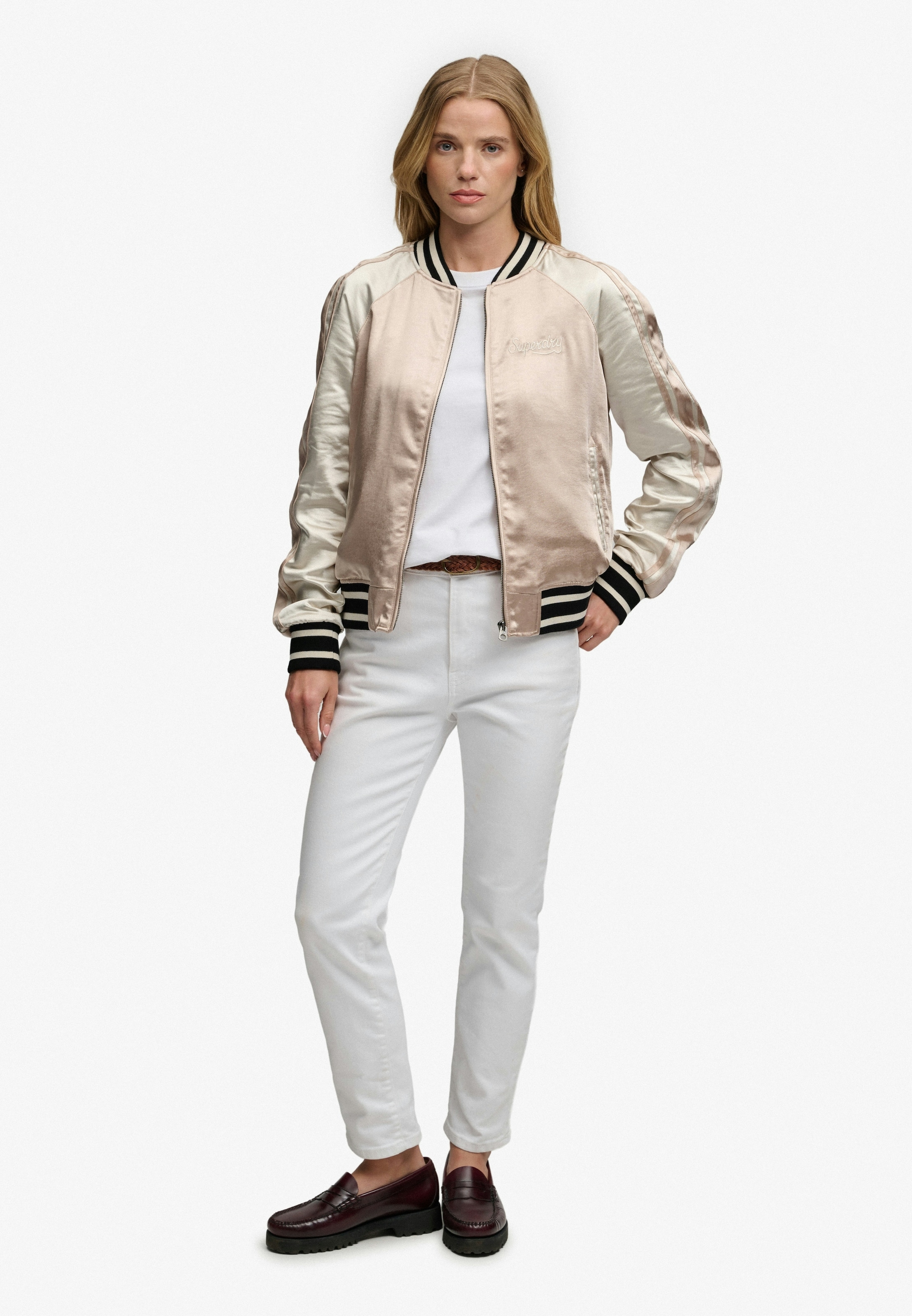 Superdry Parka »SUIKAJAN EMBROIDERED BOMBER« Slim Fit, mit Reißverschluss, aus Polyester und Kunstfaser