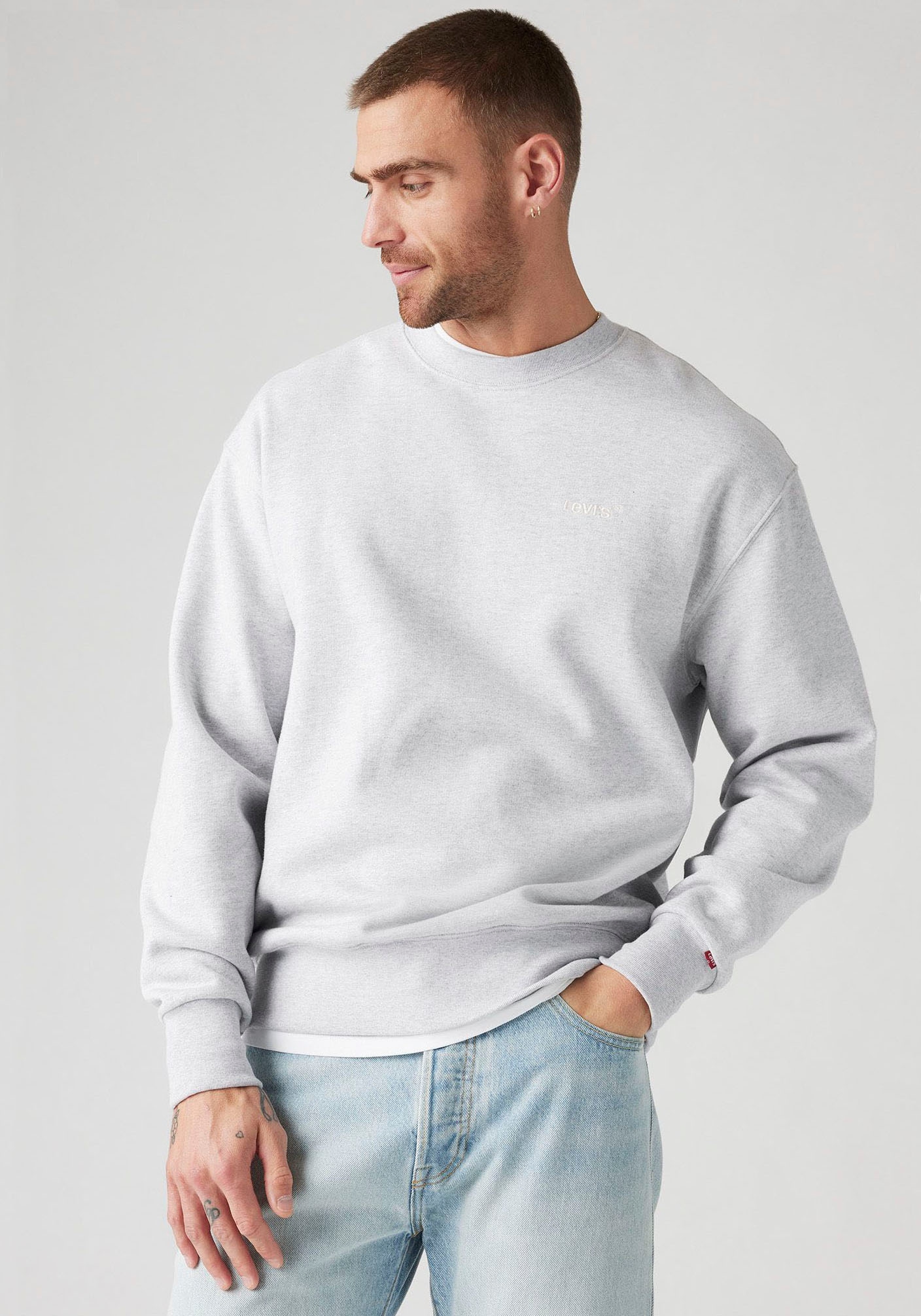 Levi's® Sweatshirt »AUTHENTIC CREW«, mit Logostickerei