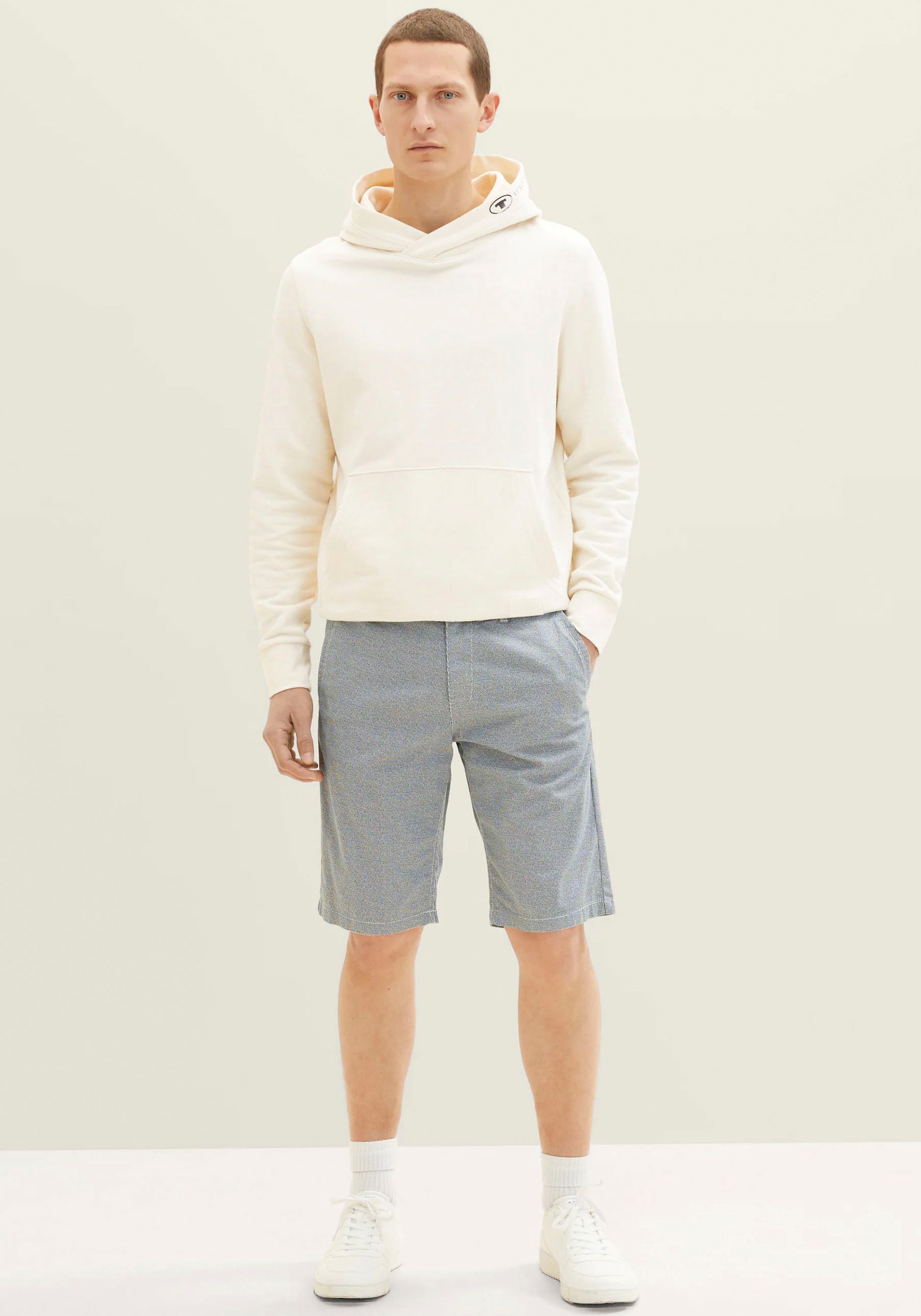 Bild von TOM TAILOR Chinoshorts, im modischen Fit