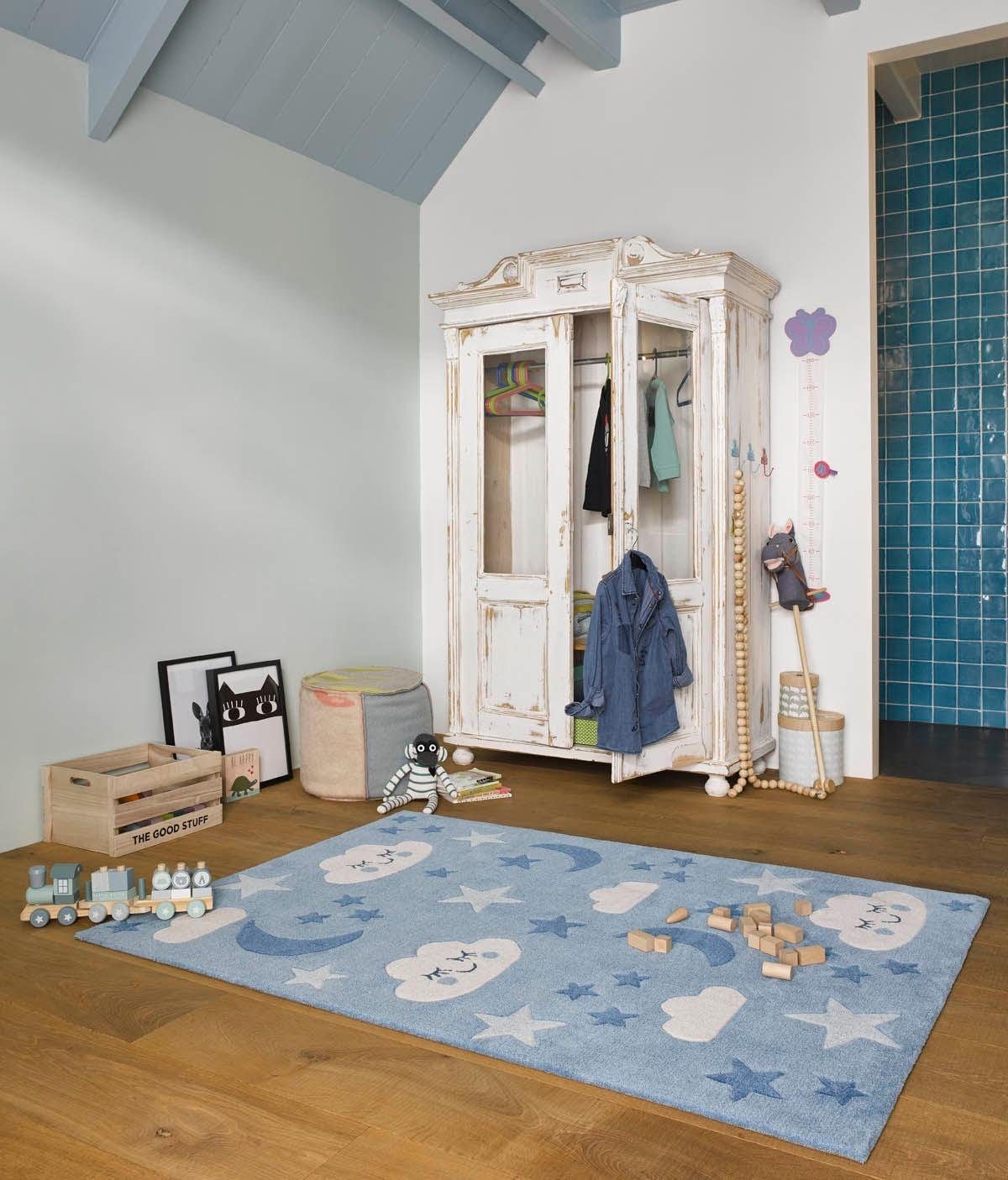 SMART KIDS Kinderteppich »LaLeLu«, rechteckig, 9 mm Höhe, Mond Sterne Wolken, Konturenschnitt